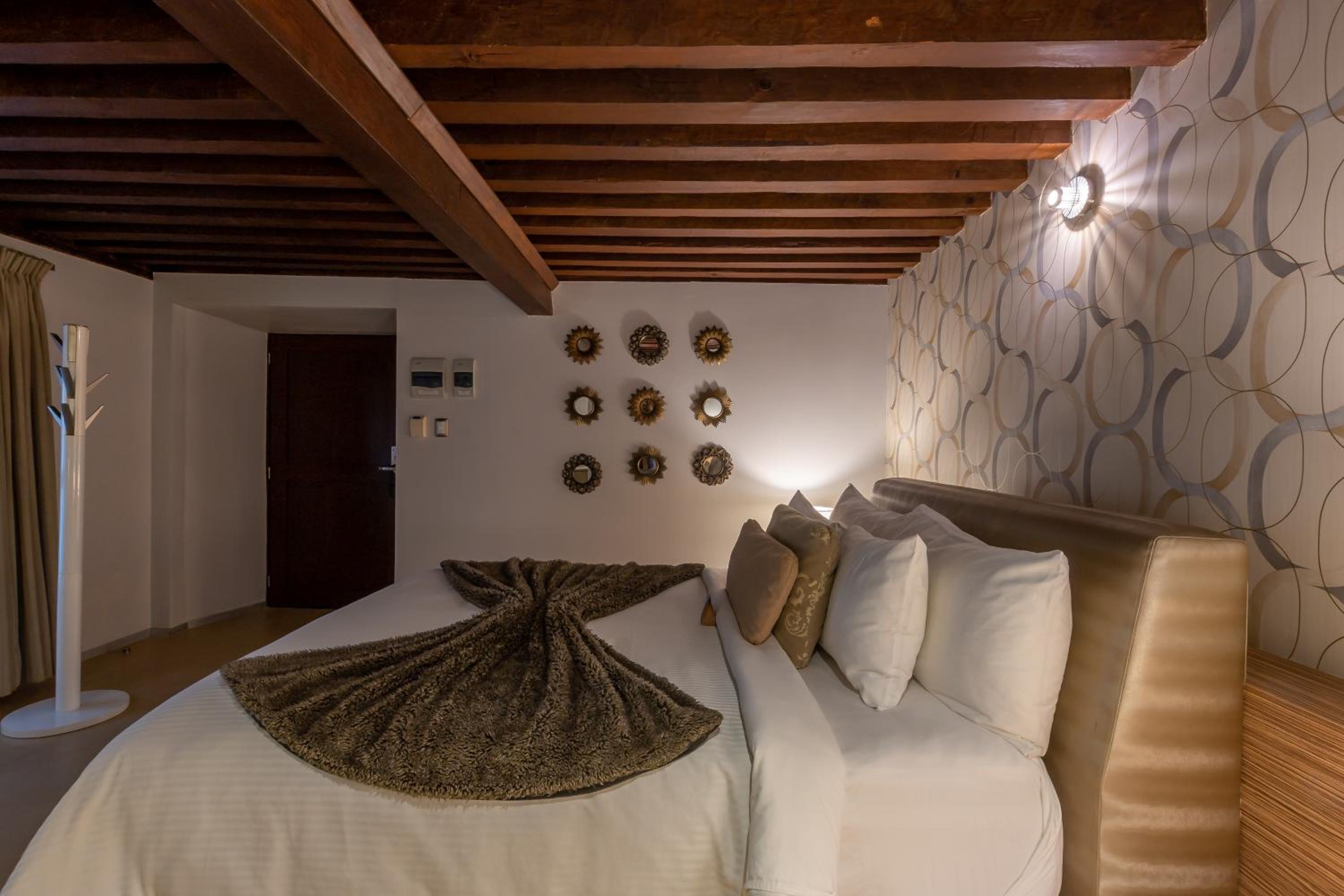 Deluxe Queen Room - Blanca - Photo 7