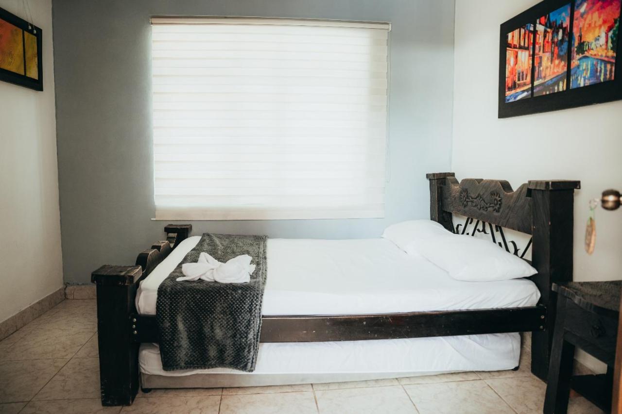 Triple Room with Private Bathroom photo 1