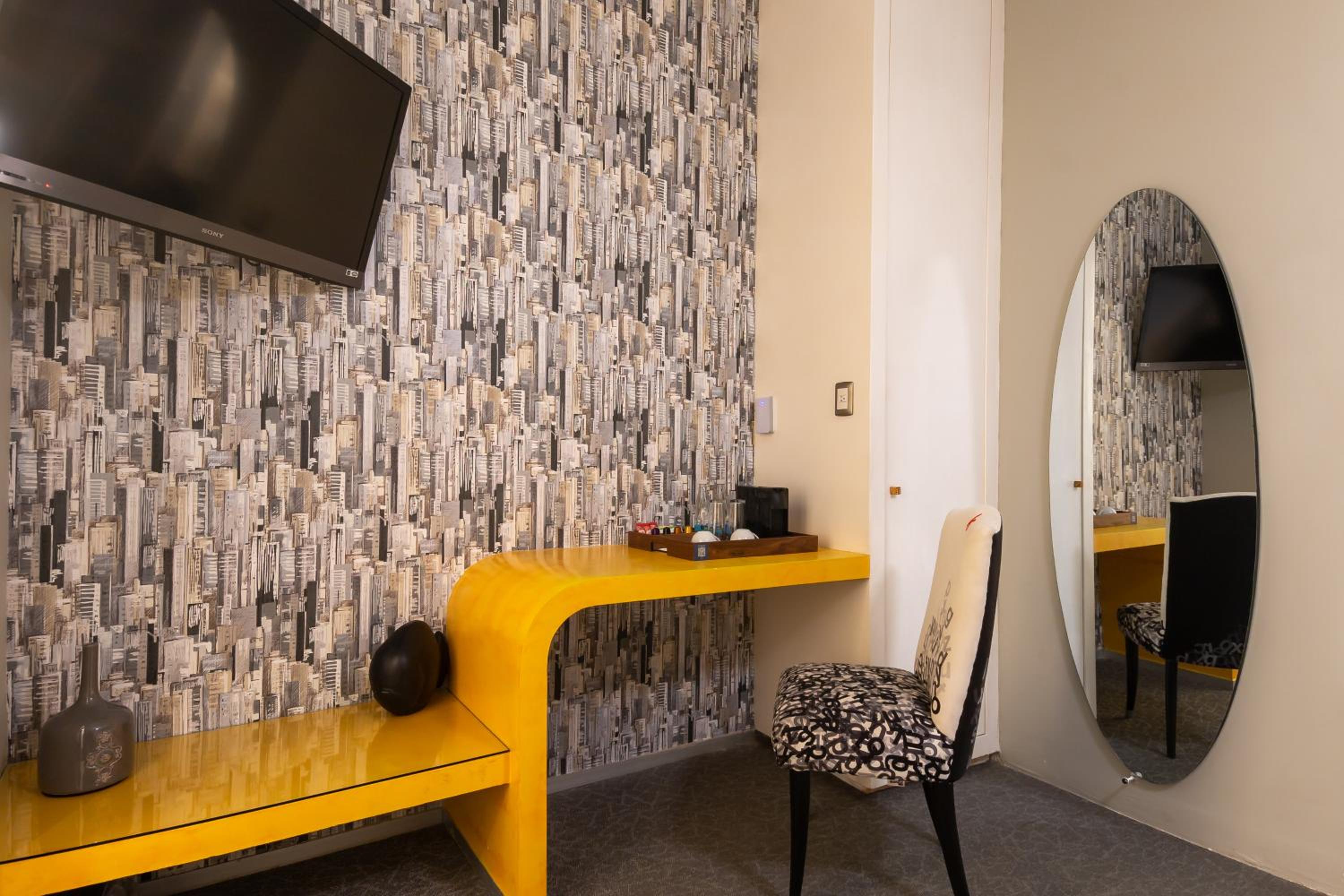 Deluxe Queen Room - Lola - Photo 4