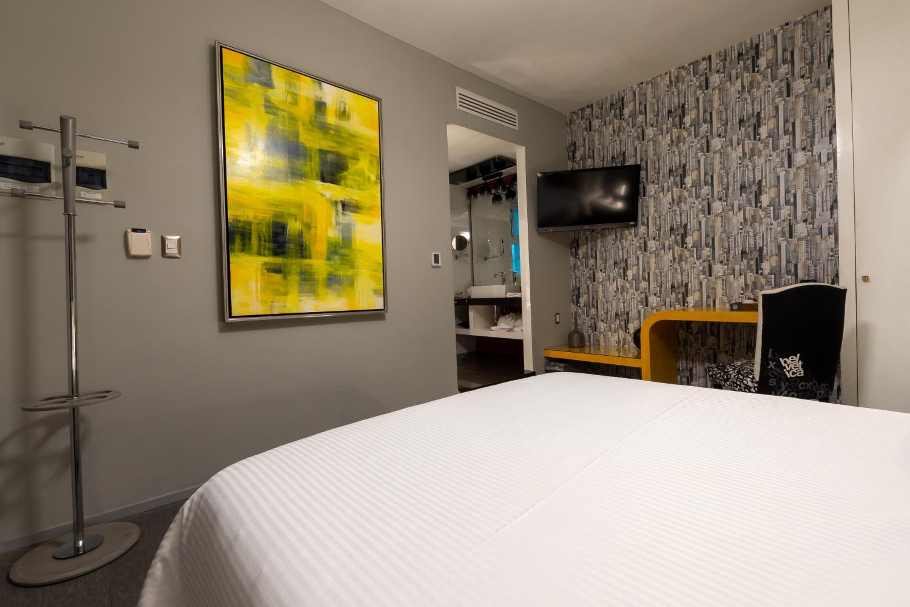 Deluxe Queen Room - Lola - Photo 5