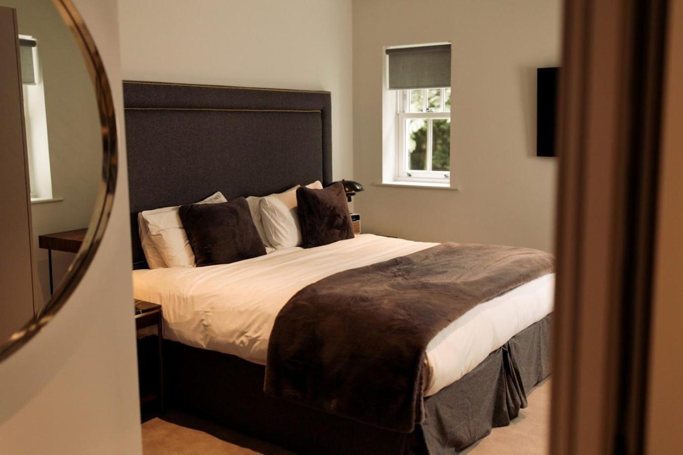 Deluxe Room - Photo 1