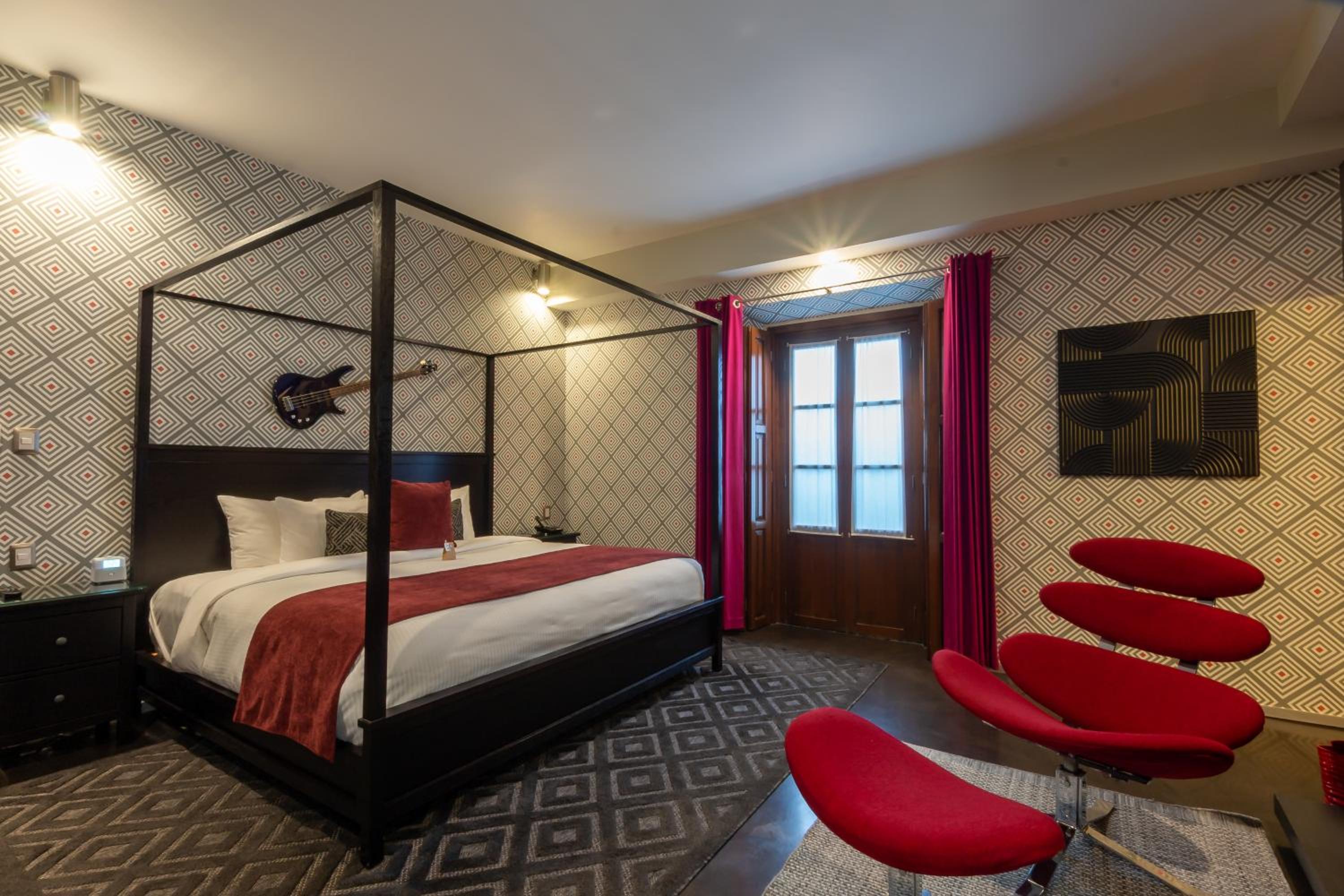 Deluxe King Room - Sofia - Photo 1
