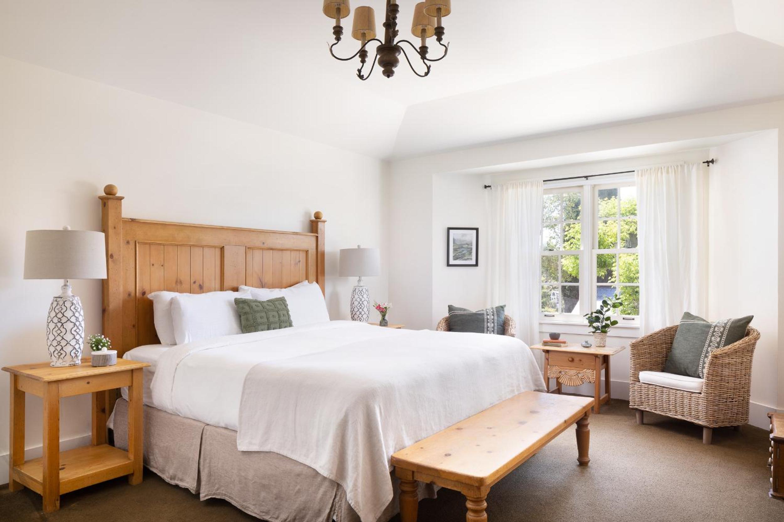 Classic King Room photo 1