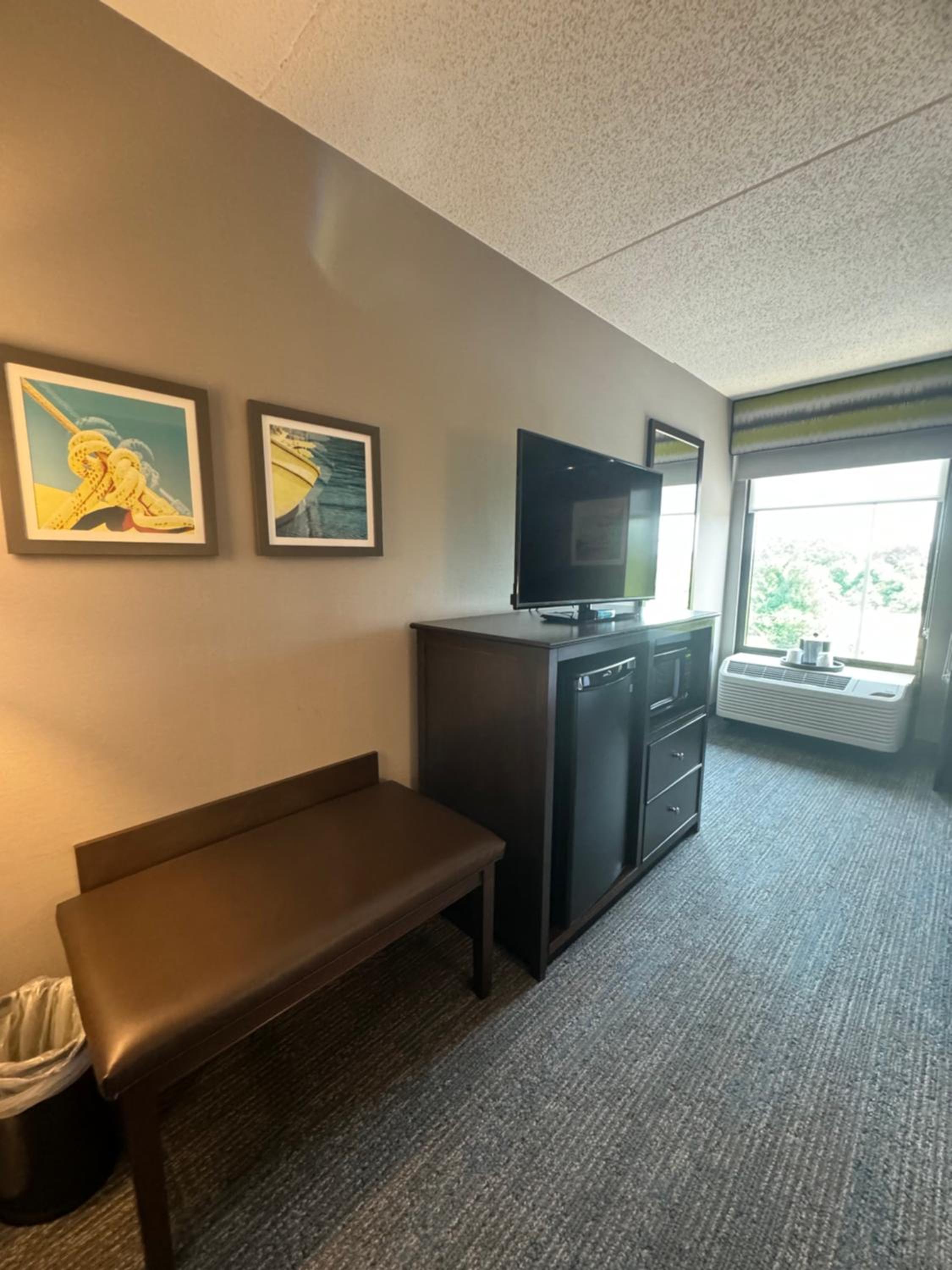 Double Room with Two Double Beds - Non-Smoking - Photo 2