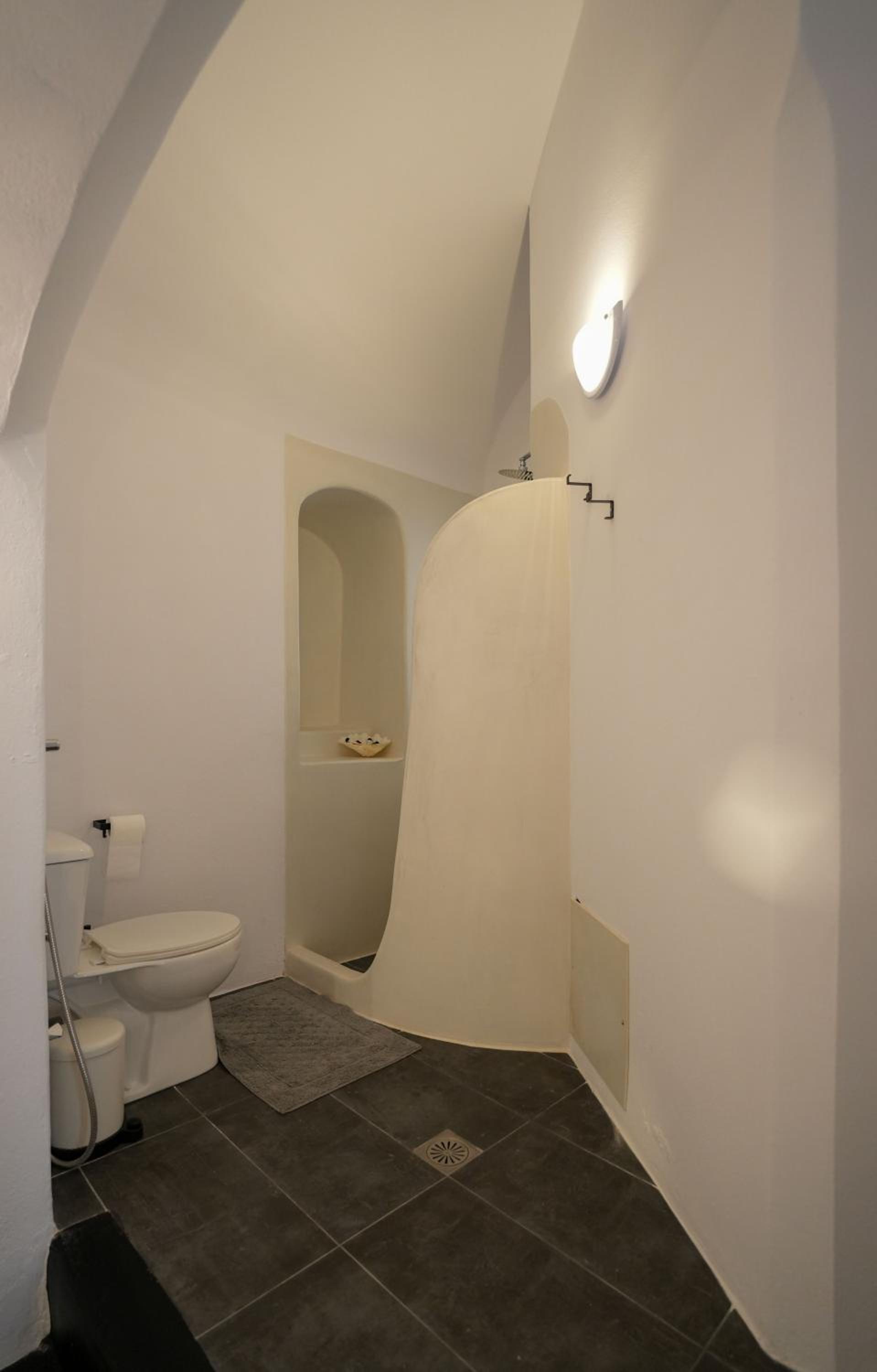 Superior One-Bedroom Apartment photo 2