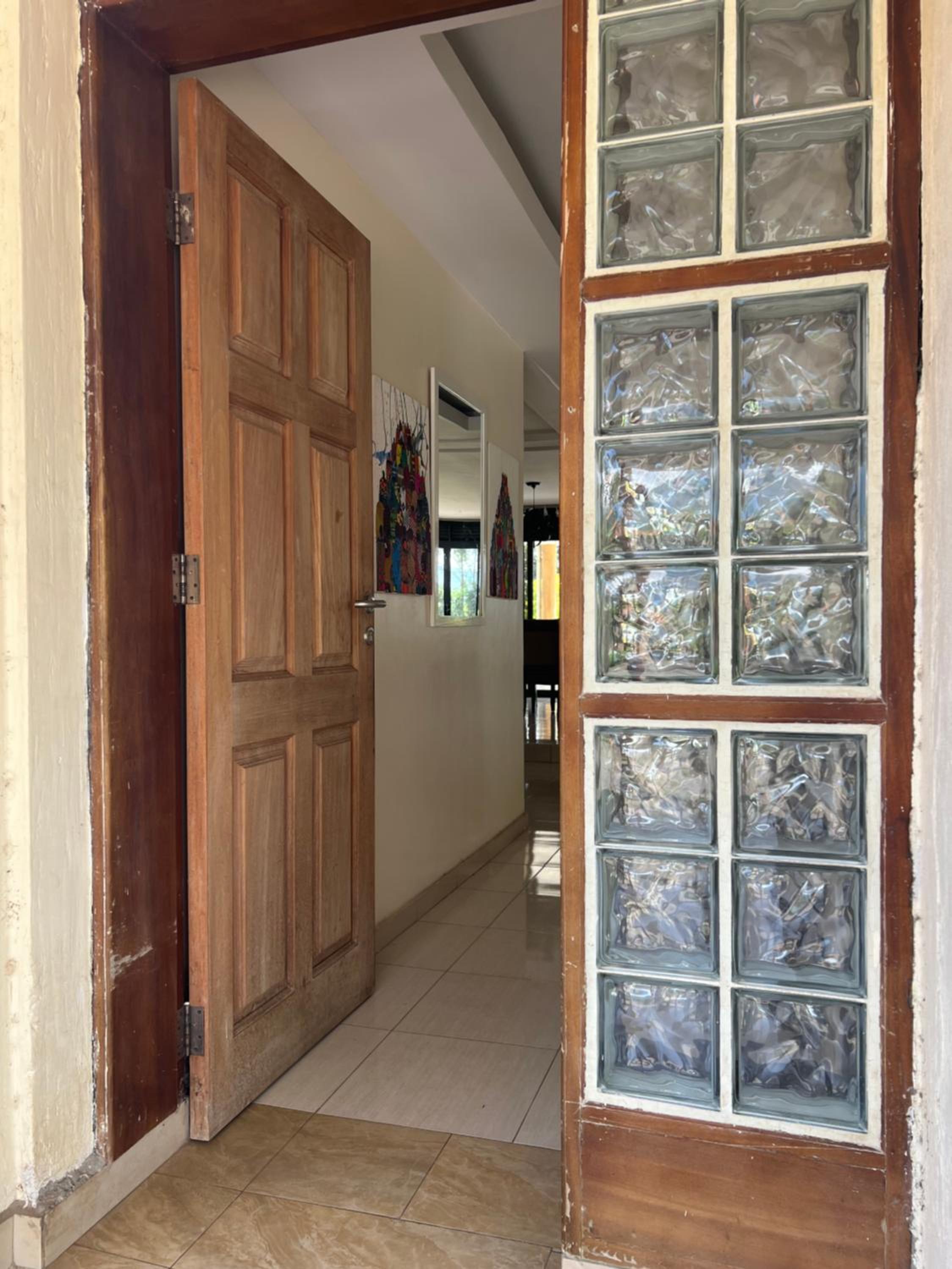 Three-Bedroom Villa photo 1