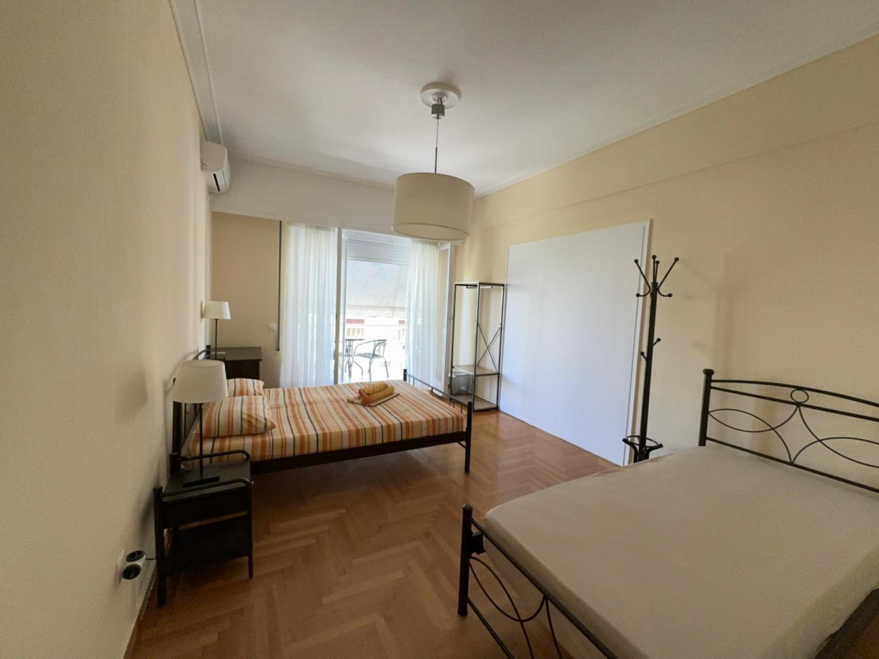 Economy Triple Room with Shared Bathroom