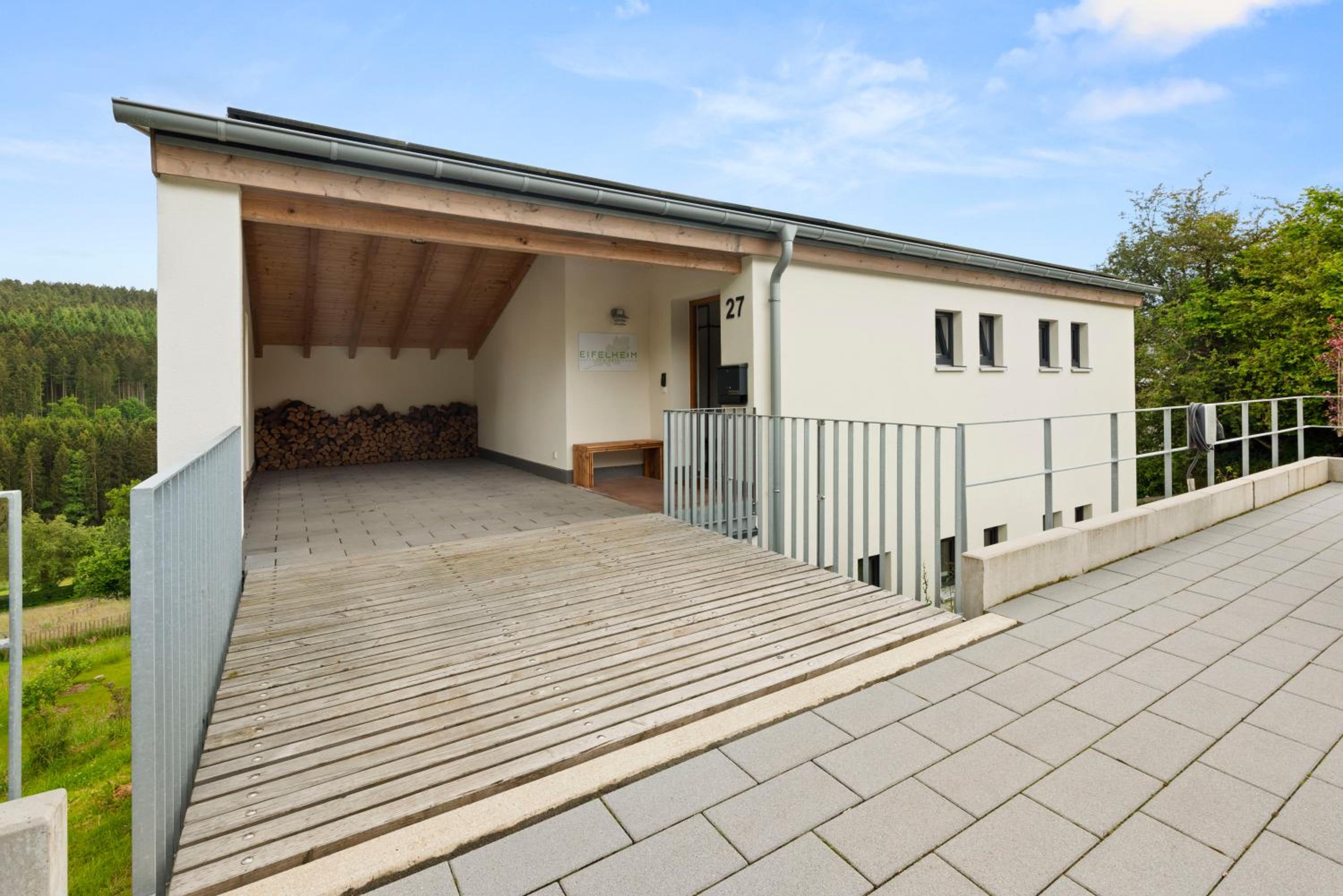 Two-Bedroom House photo 2