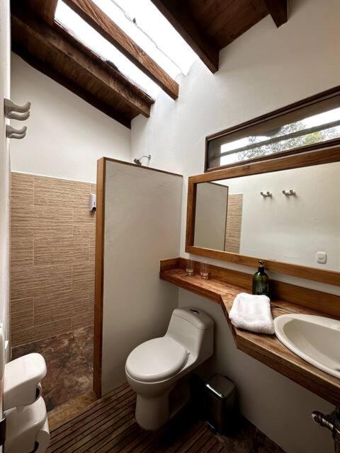 Deluxe Double Room with Balcony photo 2