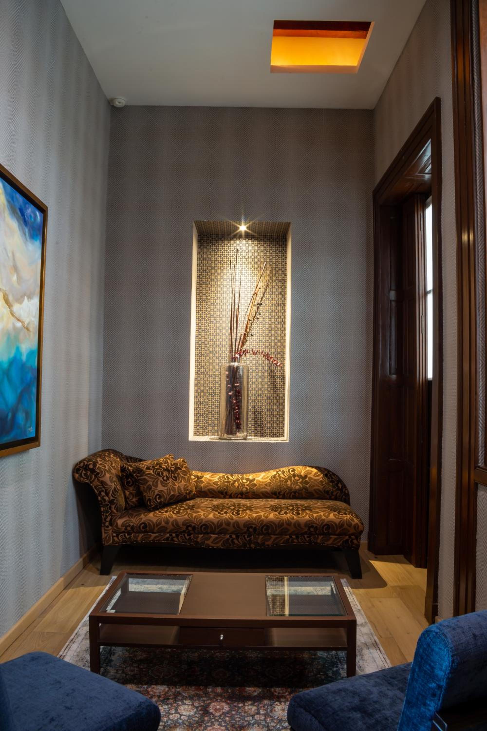 Deluxe Suite with Balcony - Pilar - Photo 5