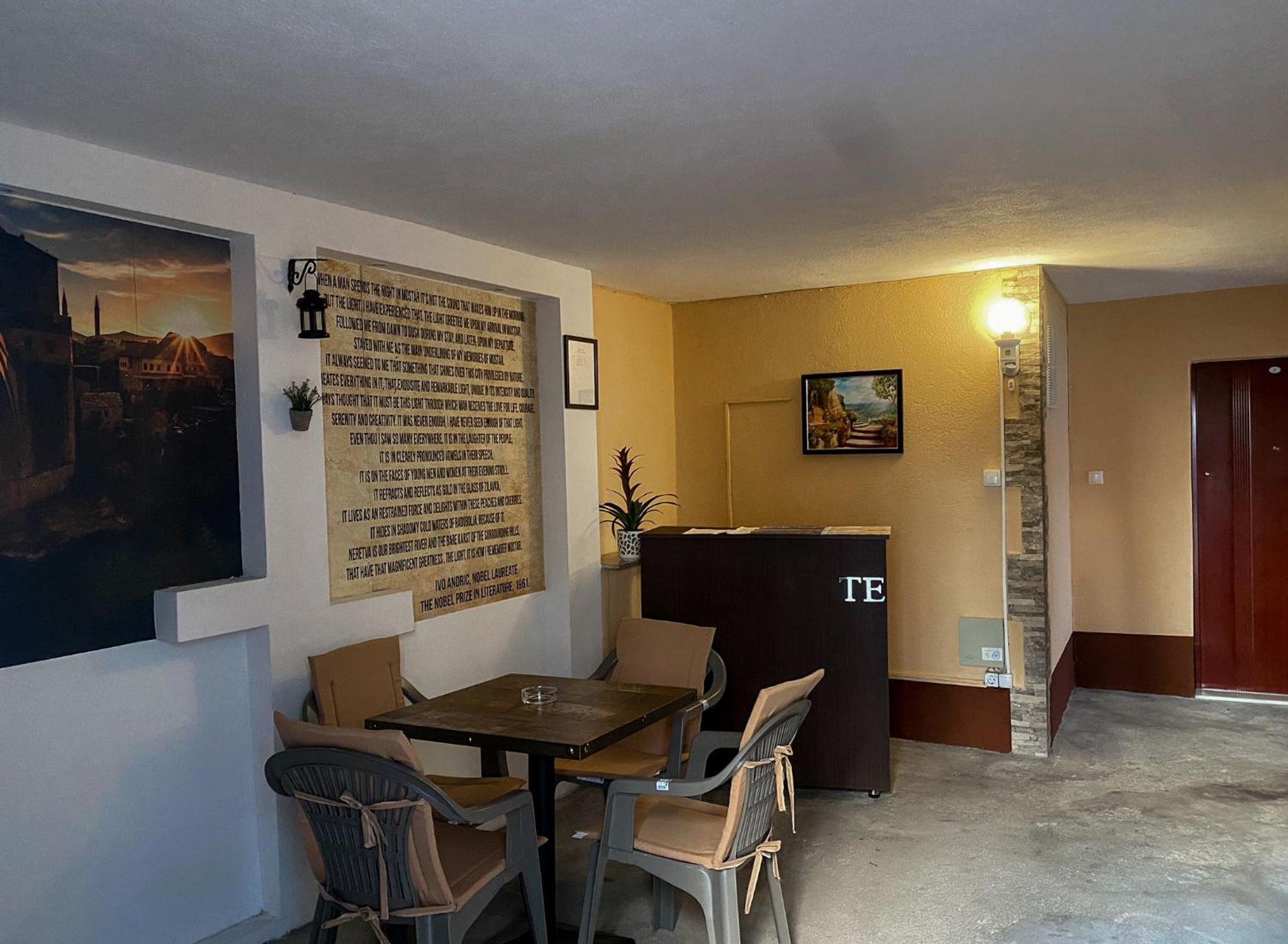 Studio Apartment with One Double Bed photo 2