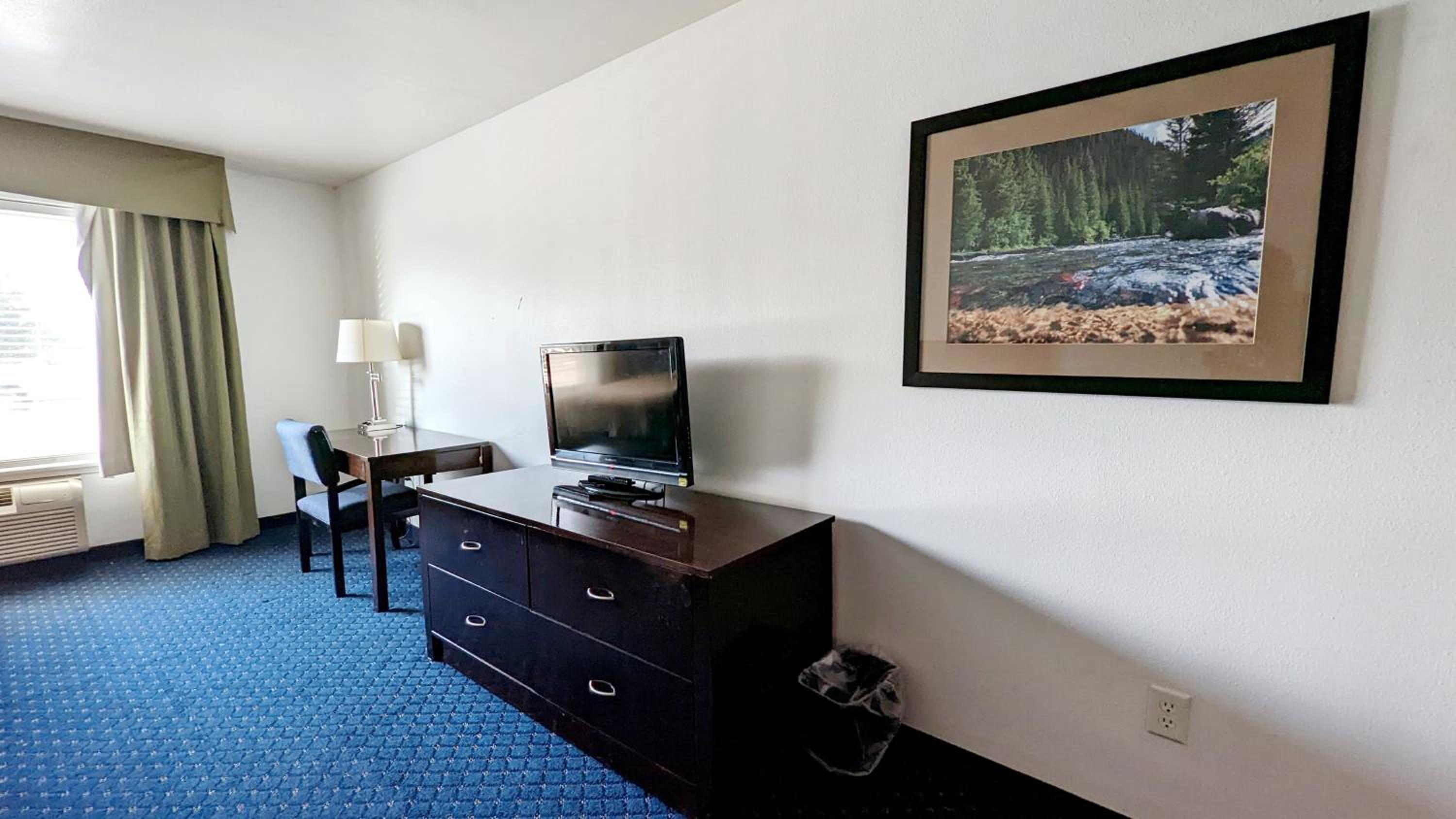Double Room with Two Double Beds - Non-Smoking - Photo 8