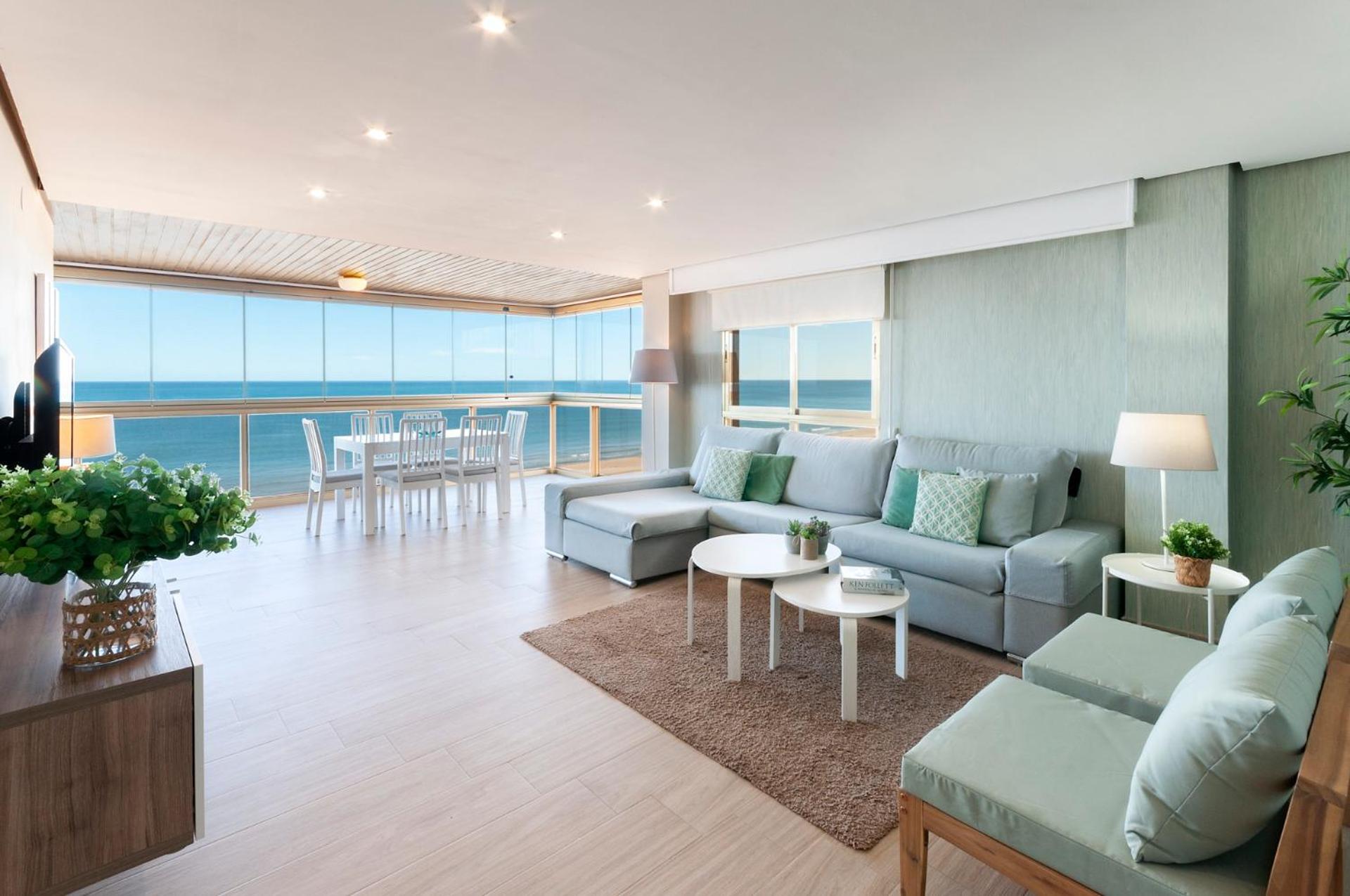Apartamento con vista al mar