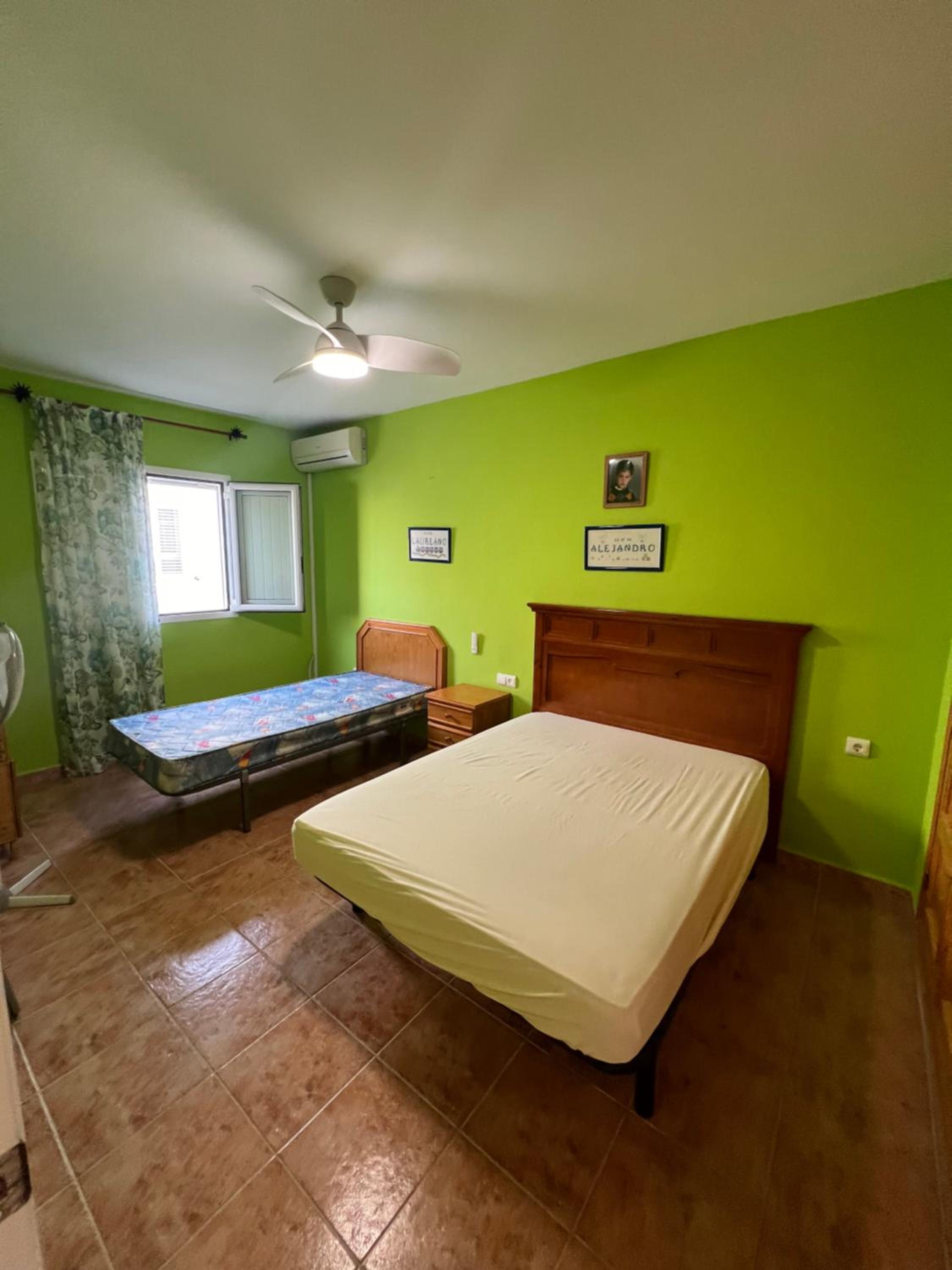 Two-Bedroom House photo 2