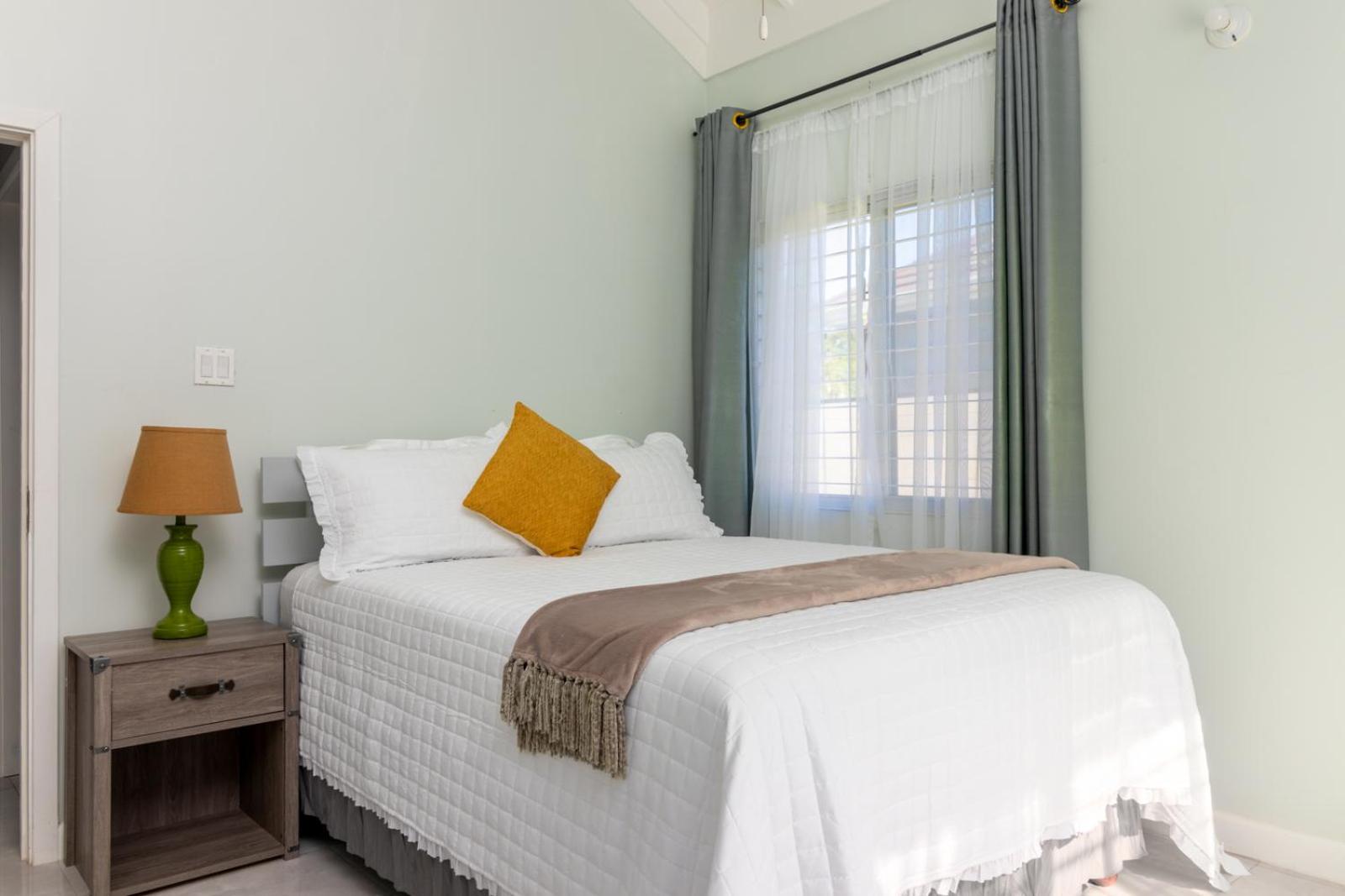 Three-Bedroom House photo 1