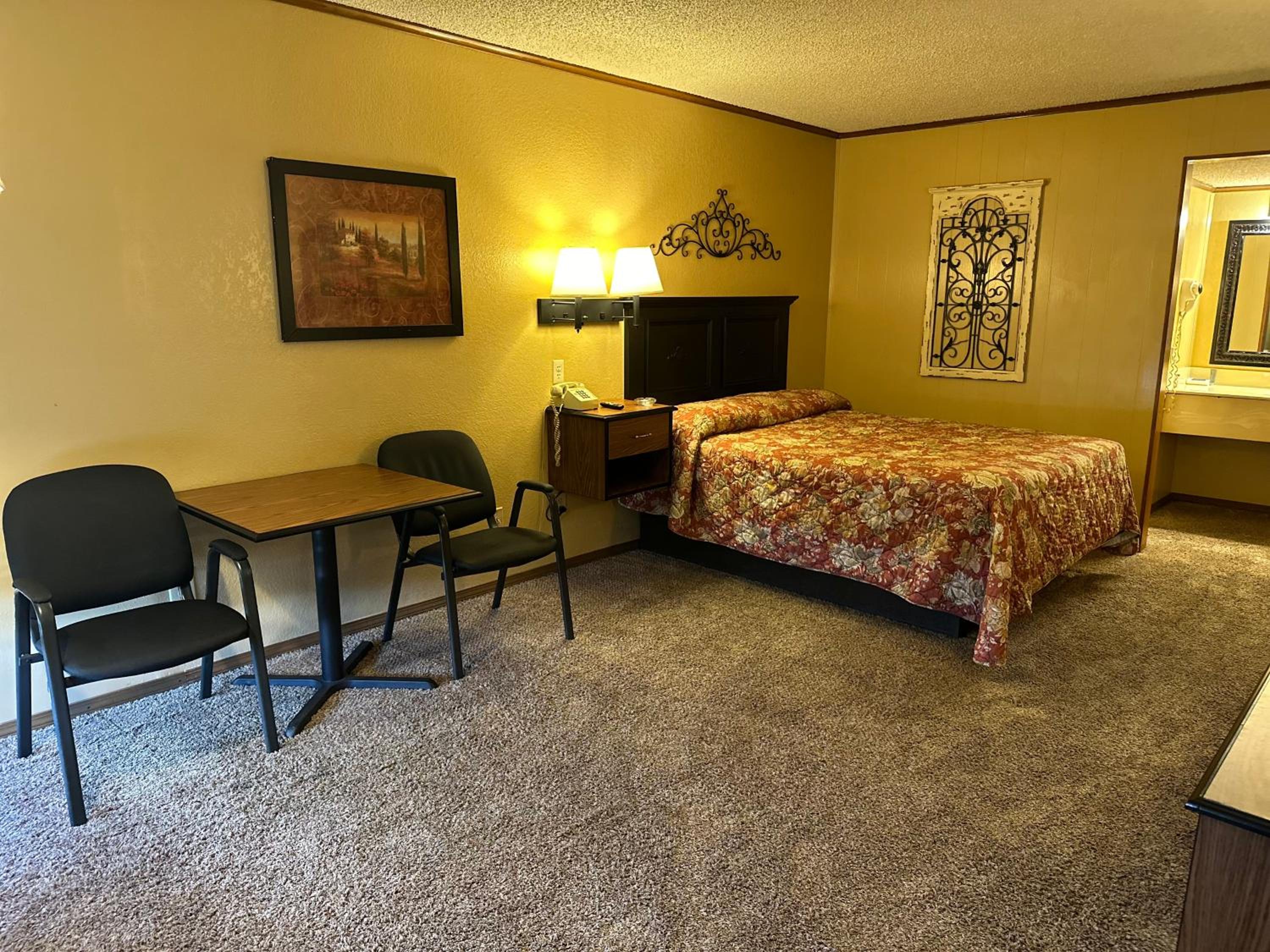 Queen Room