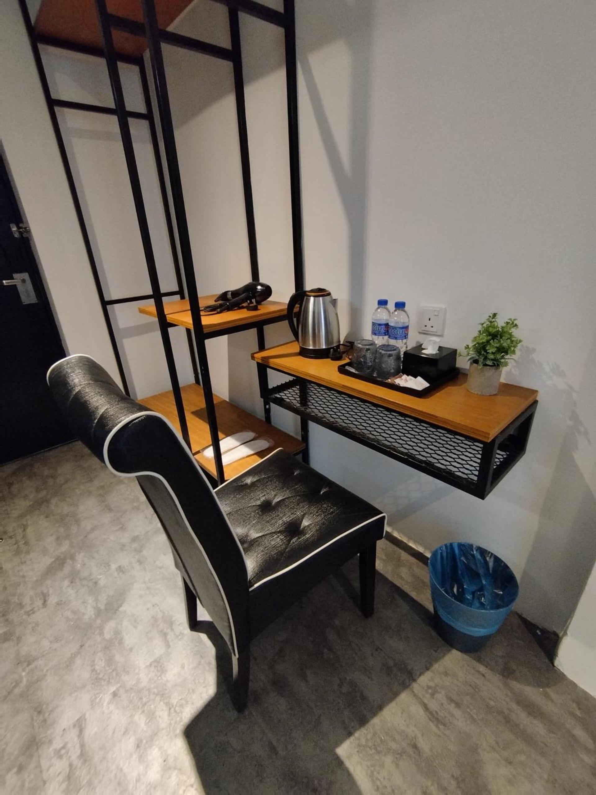 Standard Single Room