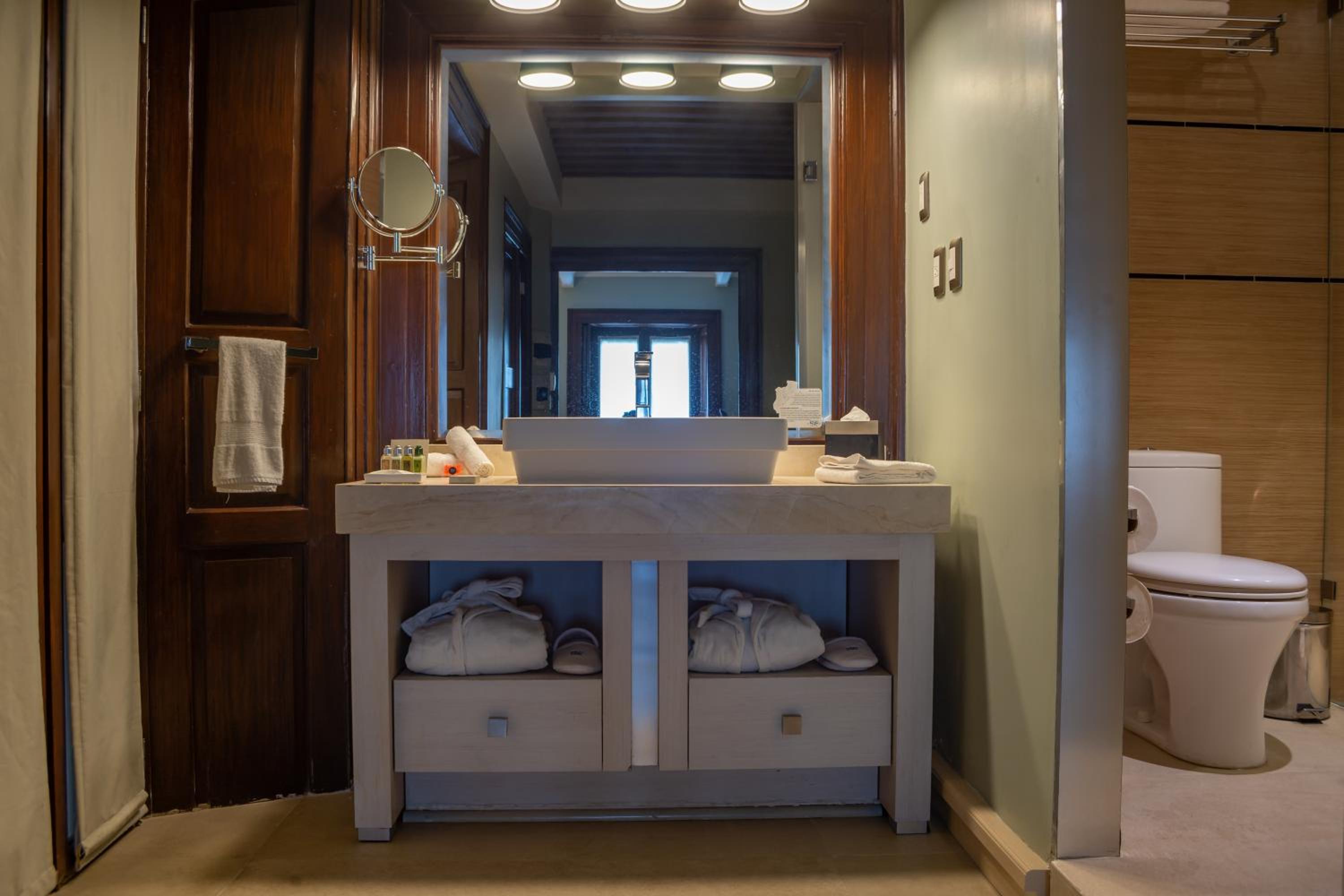 Master Suite - Maria - Photo 11
