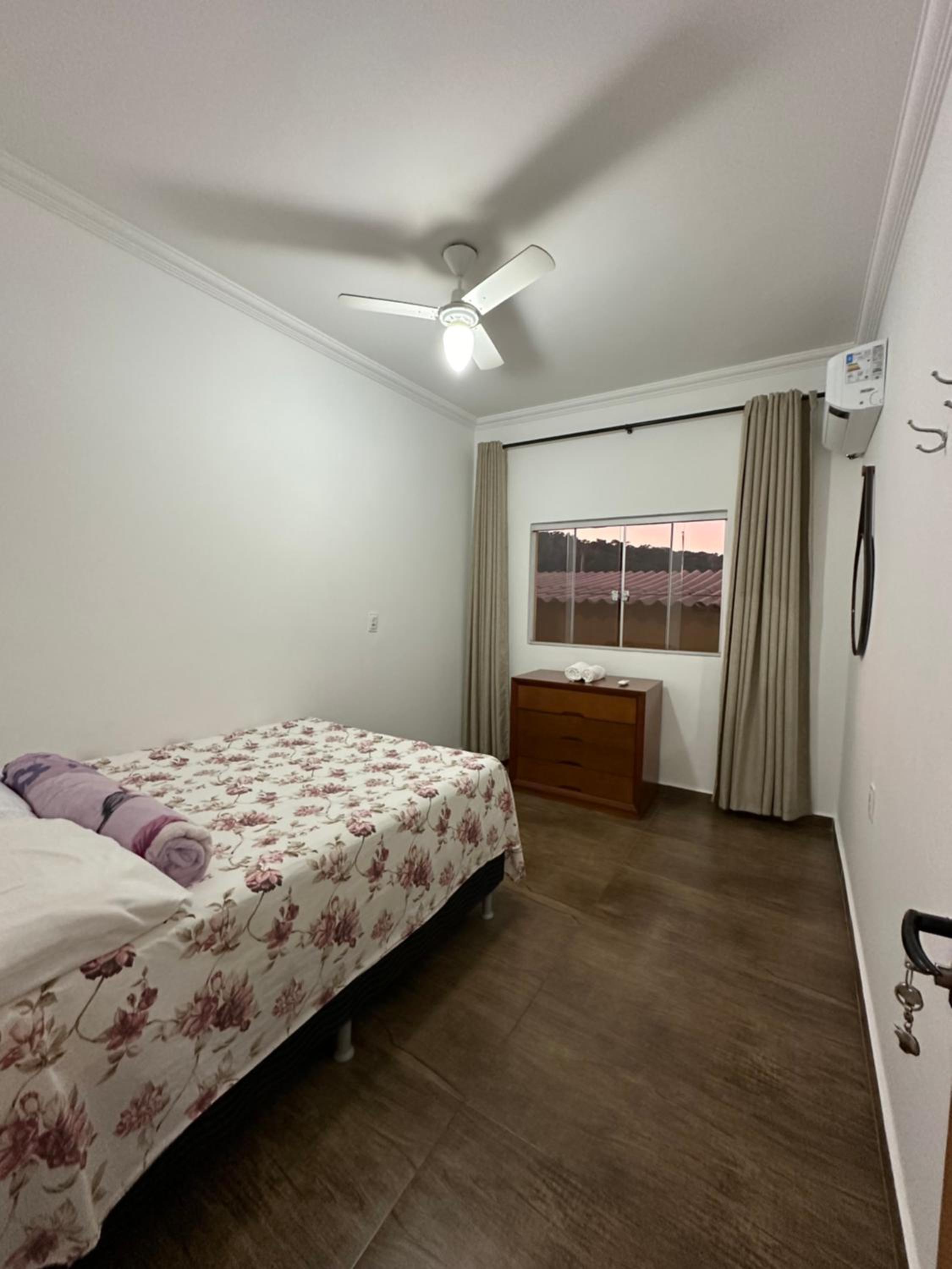 Double Room with Shared Toilet