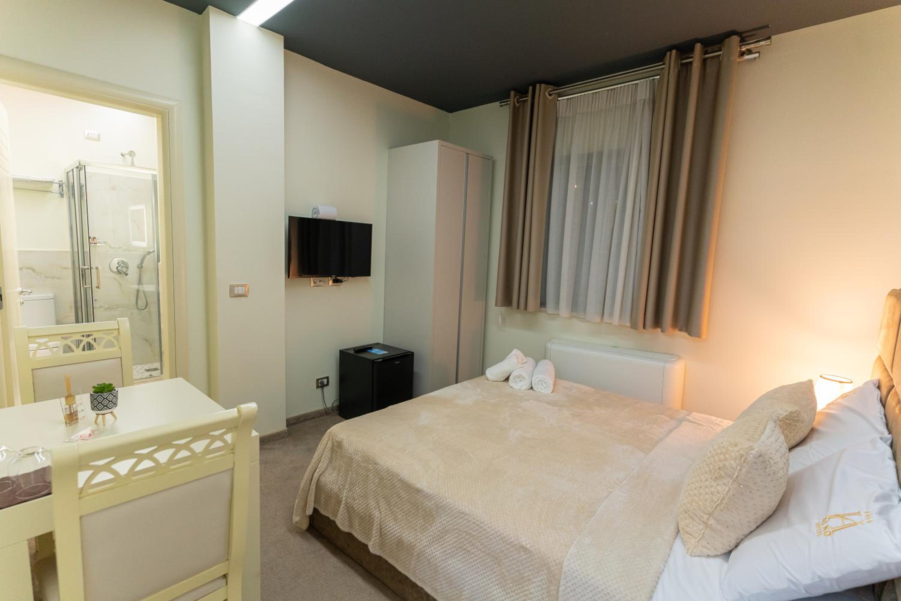 Budget Double Room photo 1