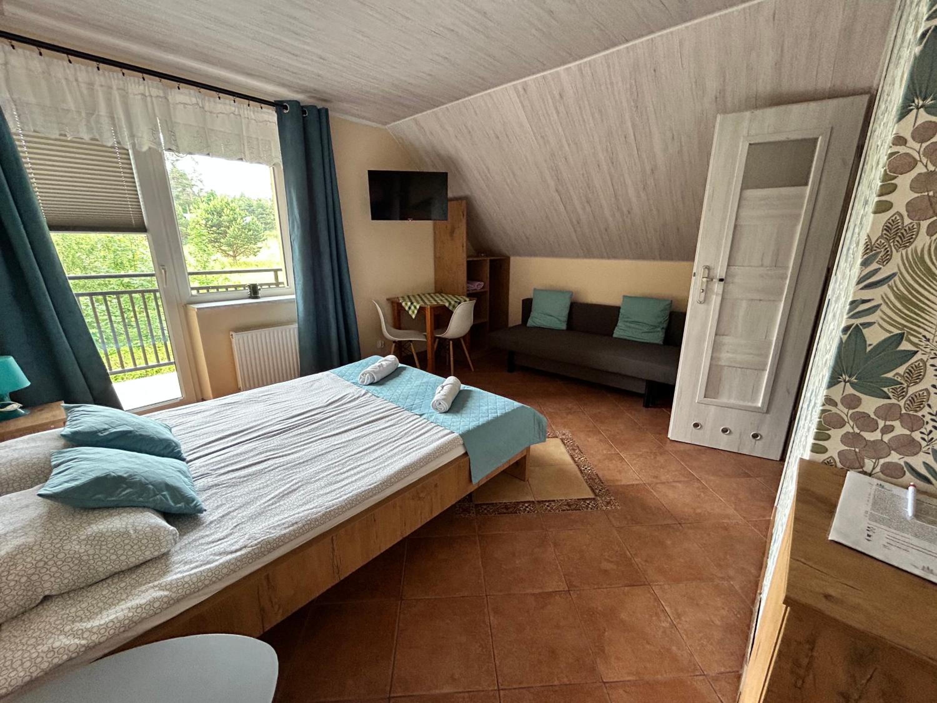 Quadruple Room with Balcony photo 1