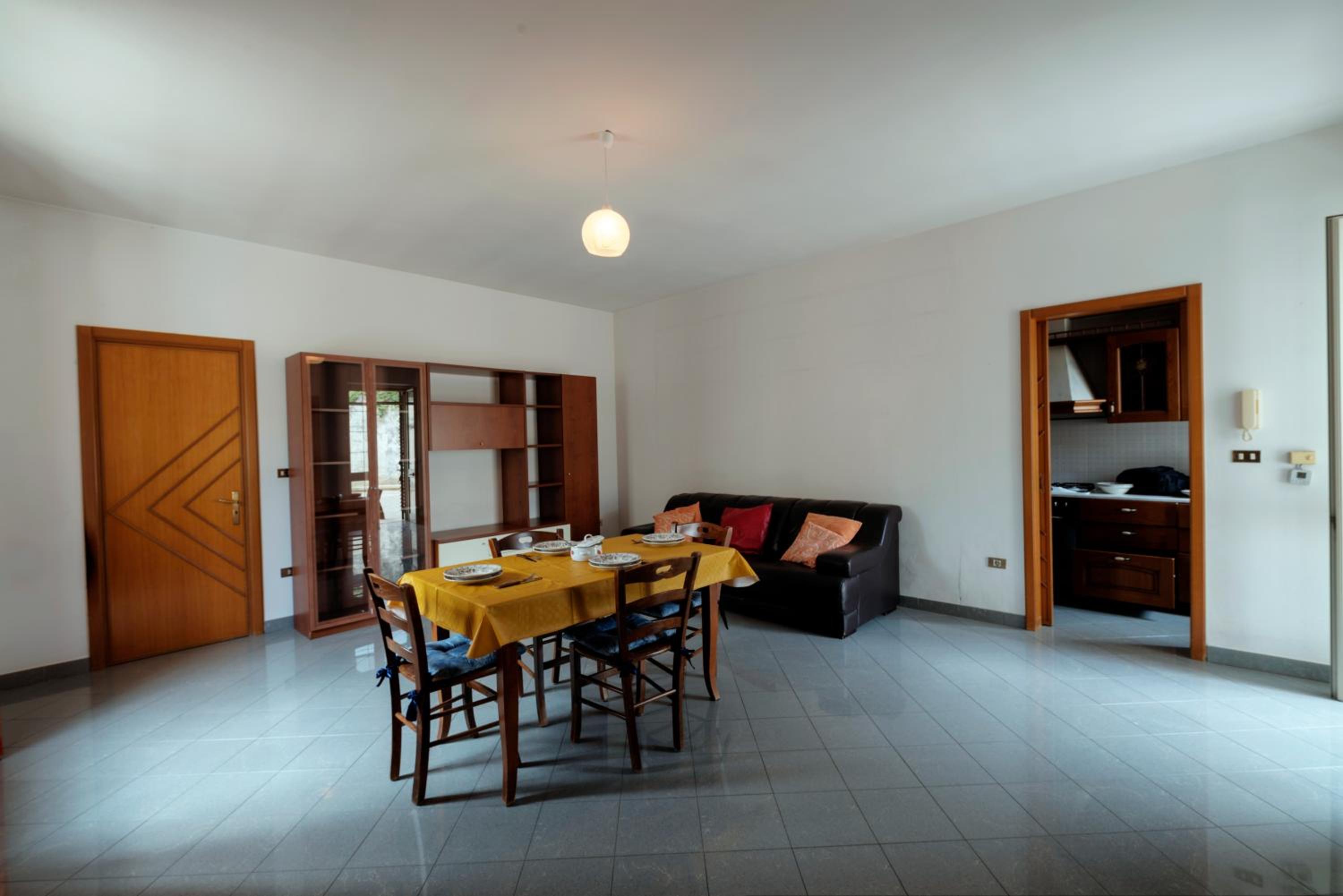 Three-Bedroom Apartment photo 2