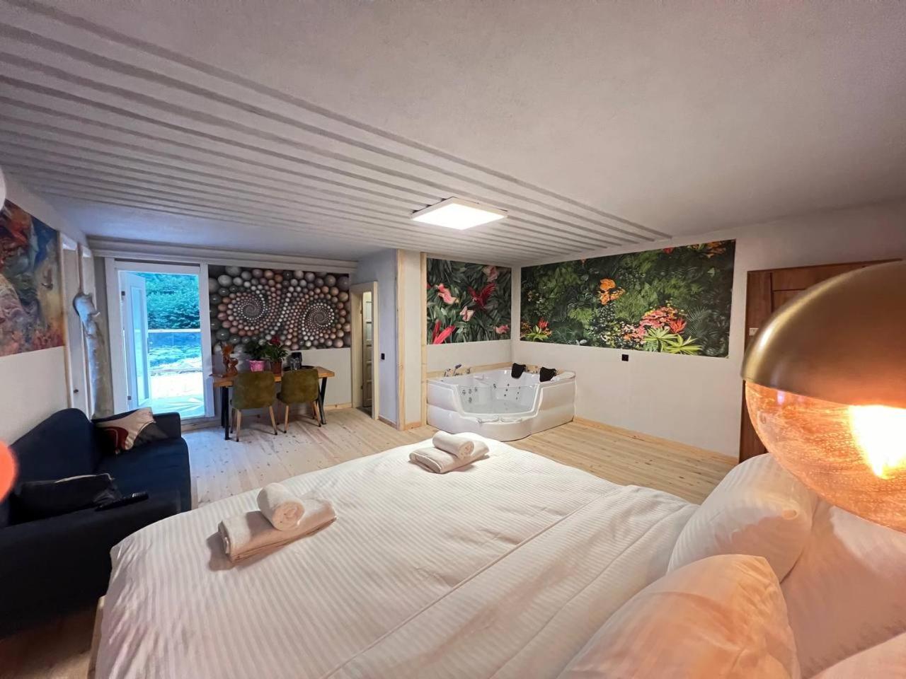 Luxury Triple Room photo 1