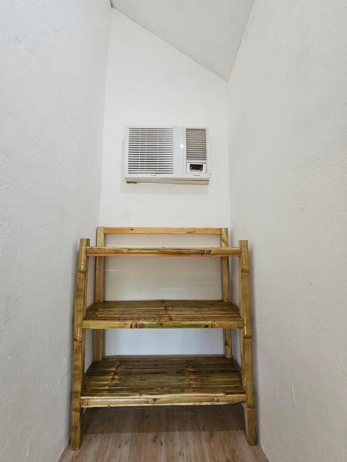 Deluxe Double or Twin Room with Balcony - Photo 3