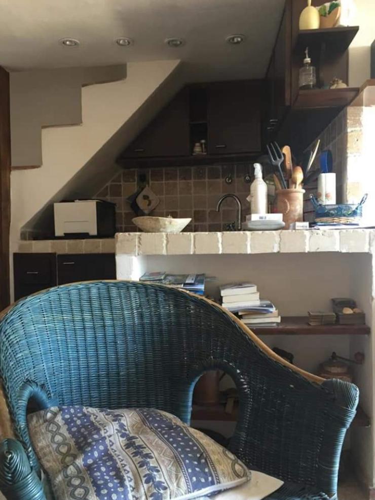 One-Bedroom Apartment photo 3