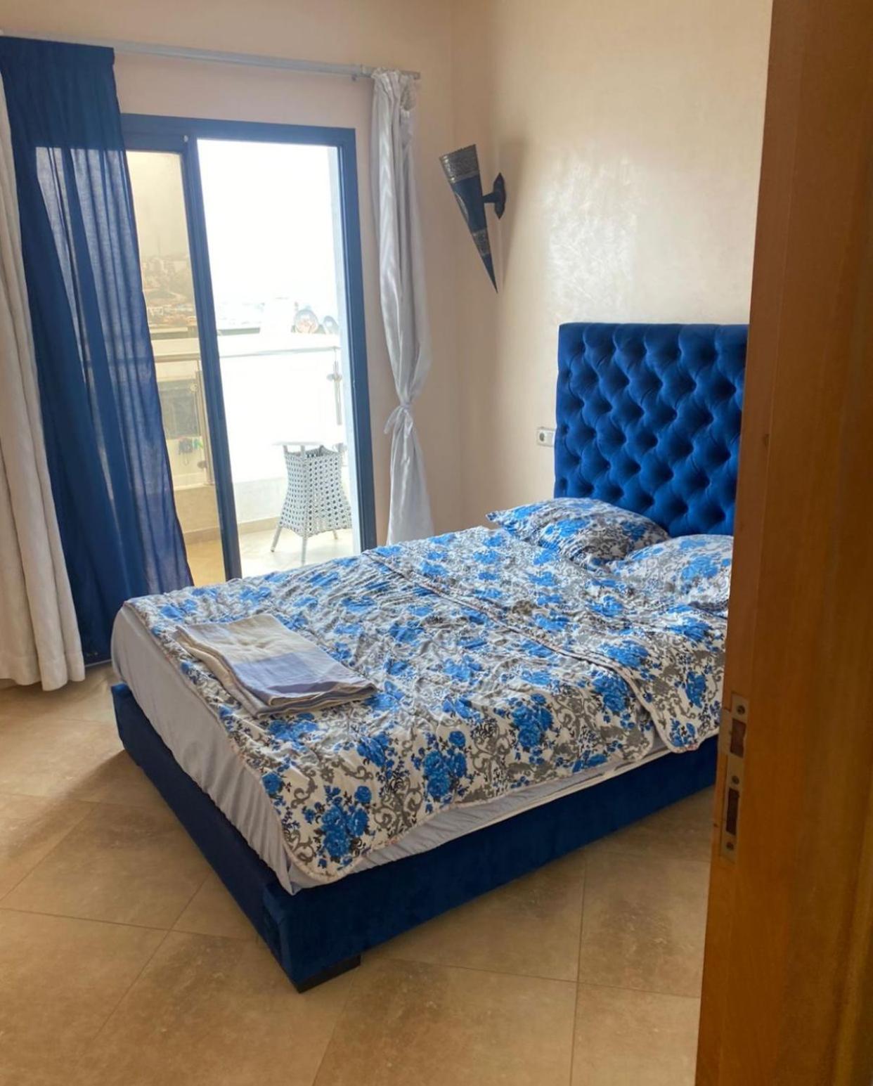 Two-Bedroom Apartment With Pool View photo 2