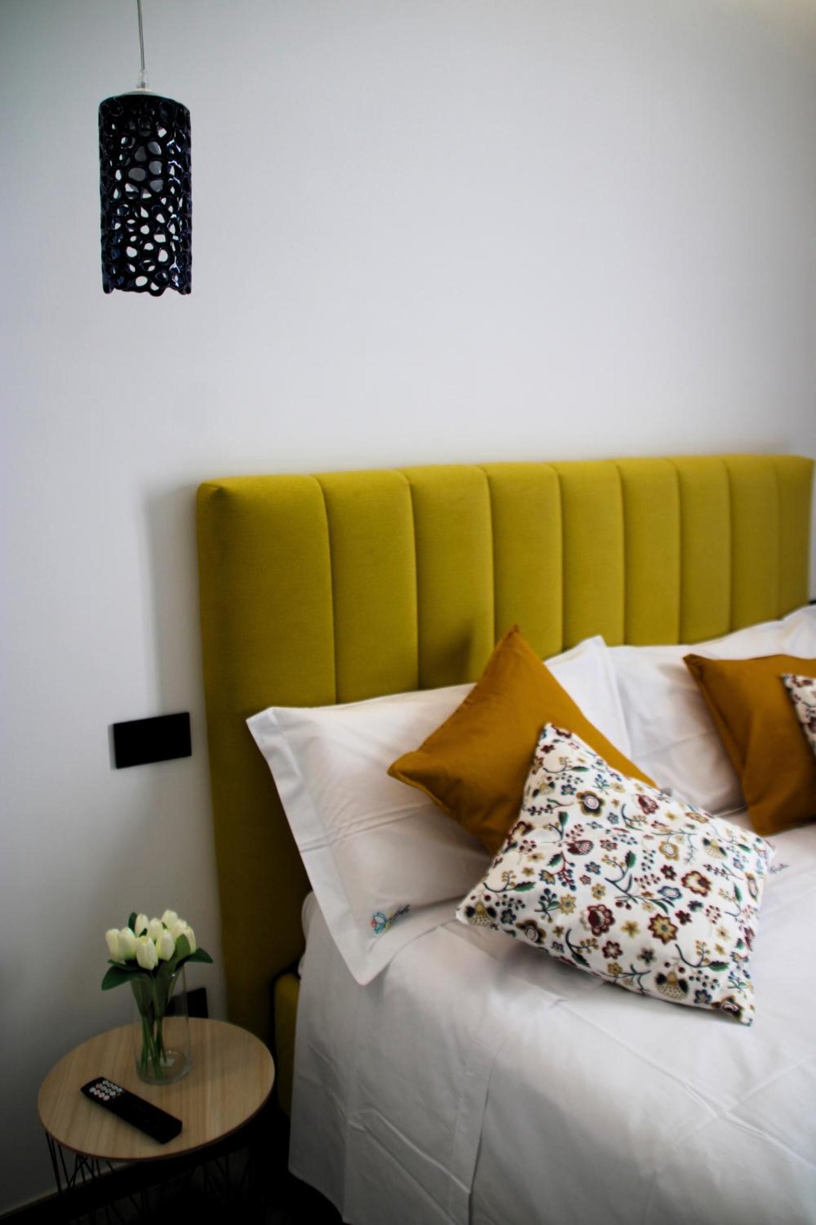 Queen Room with Spa Bath