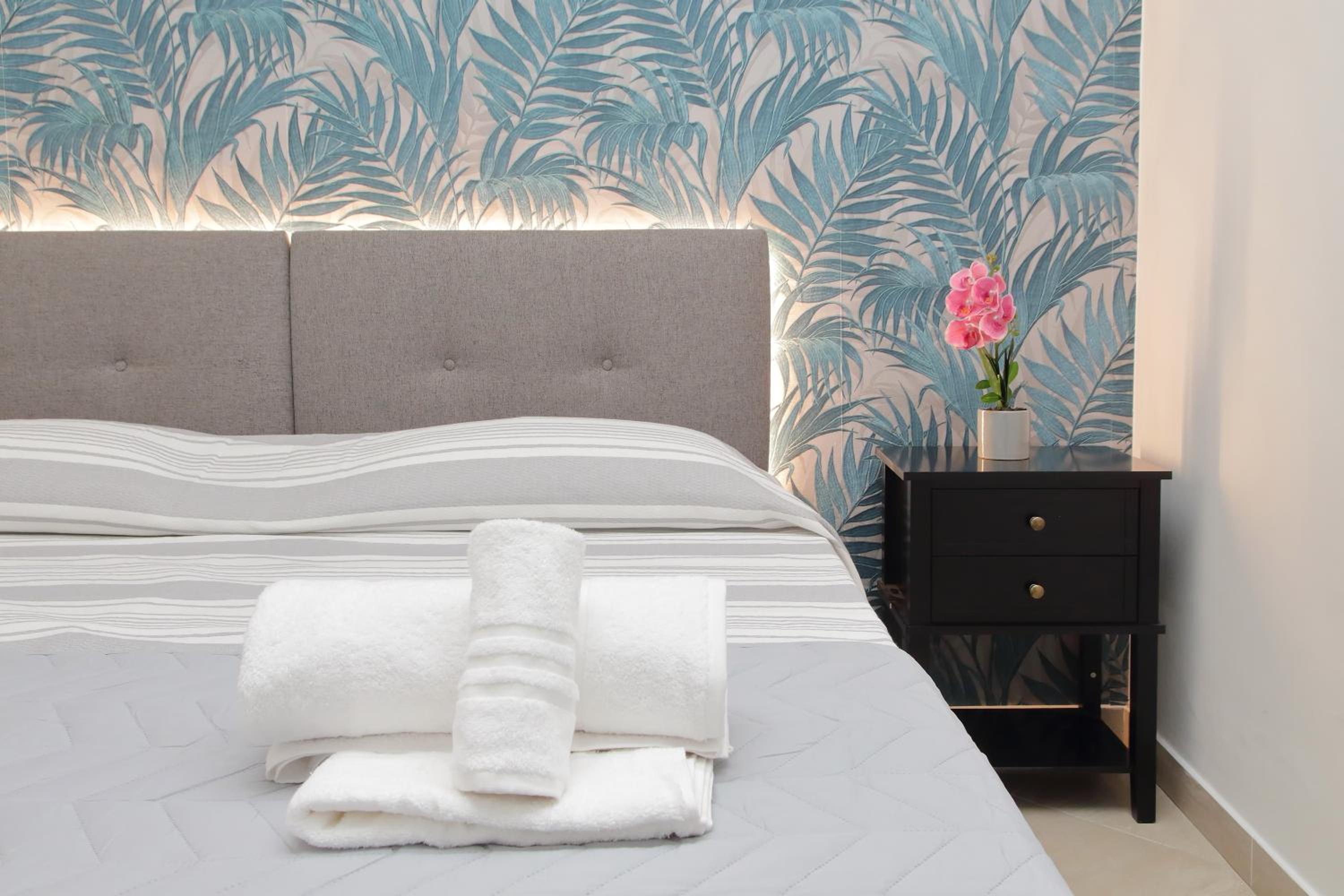 Two-Bedroom Deluxe Apartment