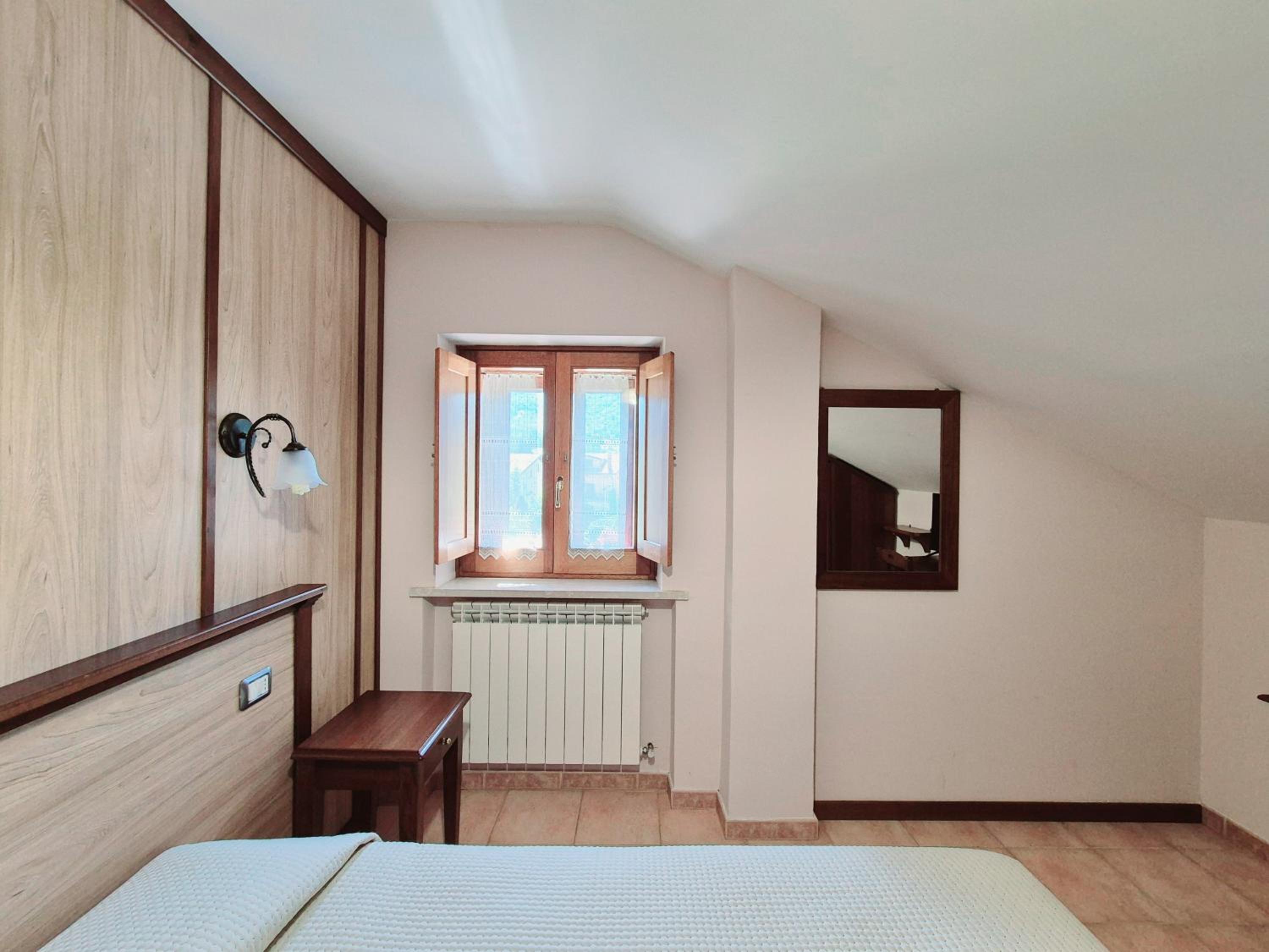 Economy Double Room photo 2