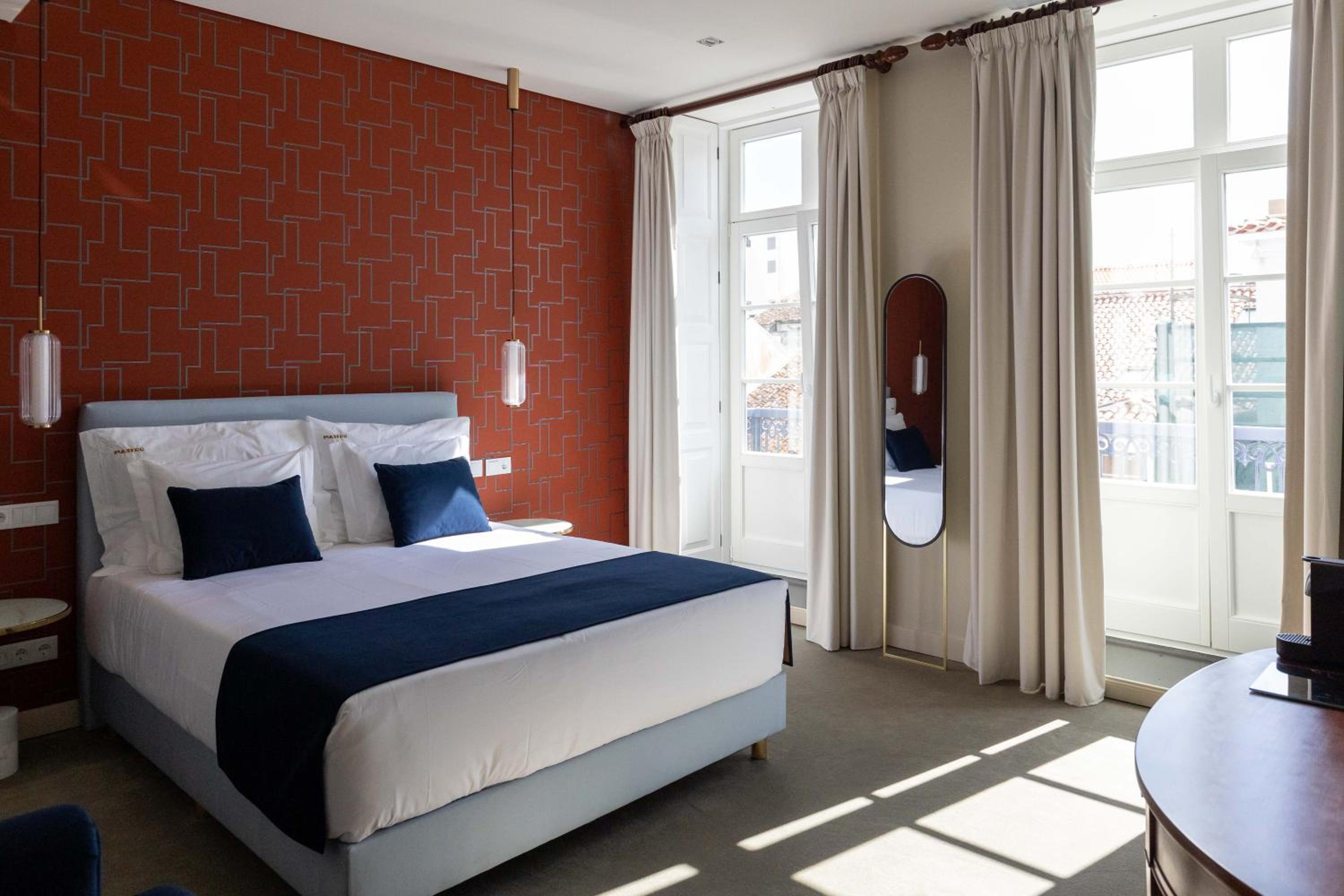 Deluxe Double Room with Balcony and Sea View photo 1