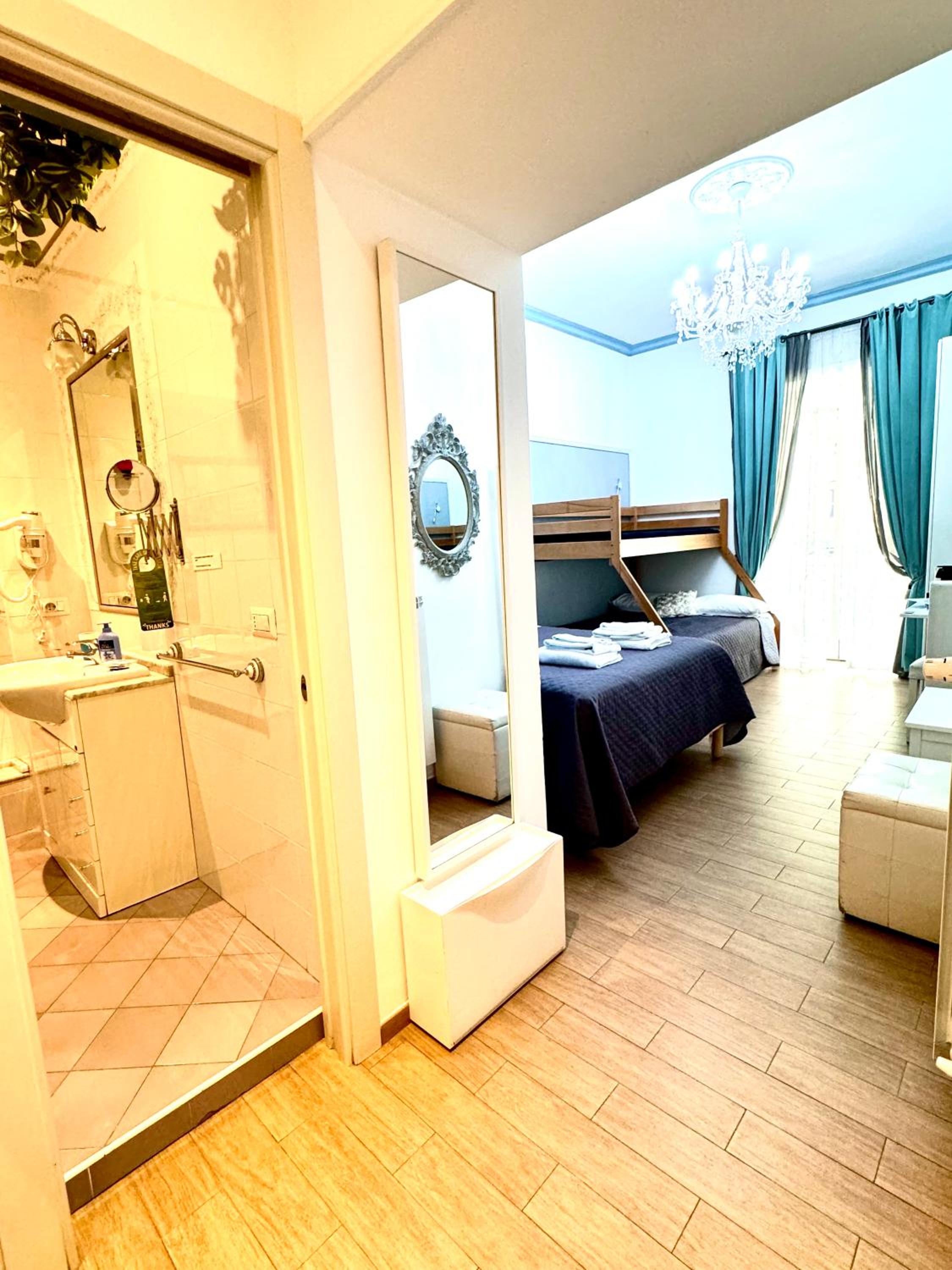 Triple Room with Balcony photo 1