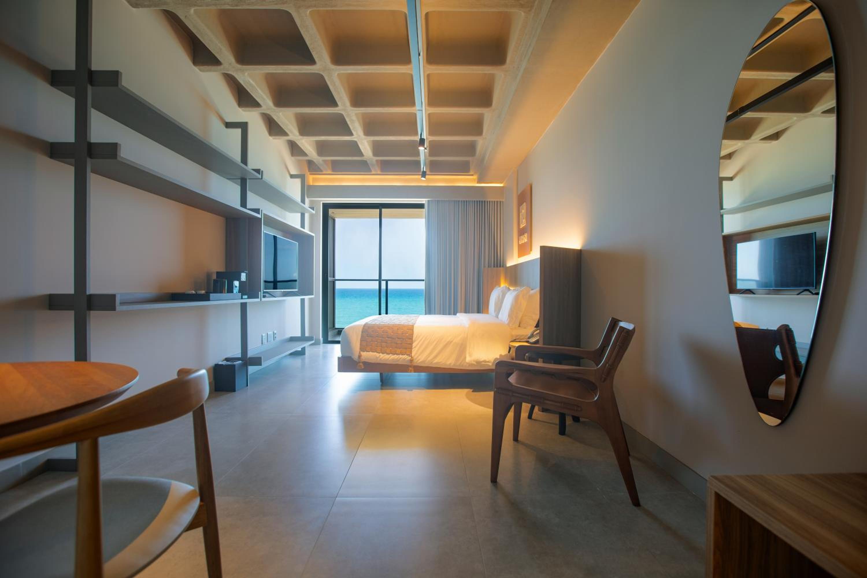Deluxe Double Room with Sea View photo 2