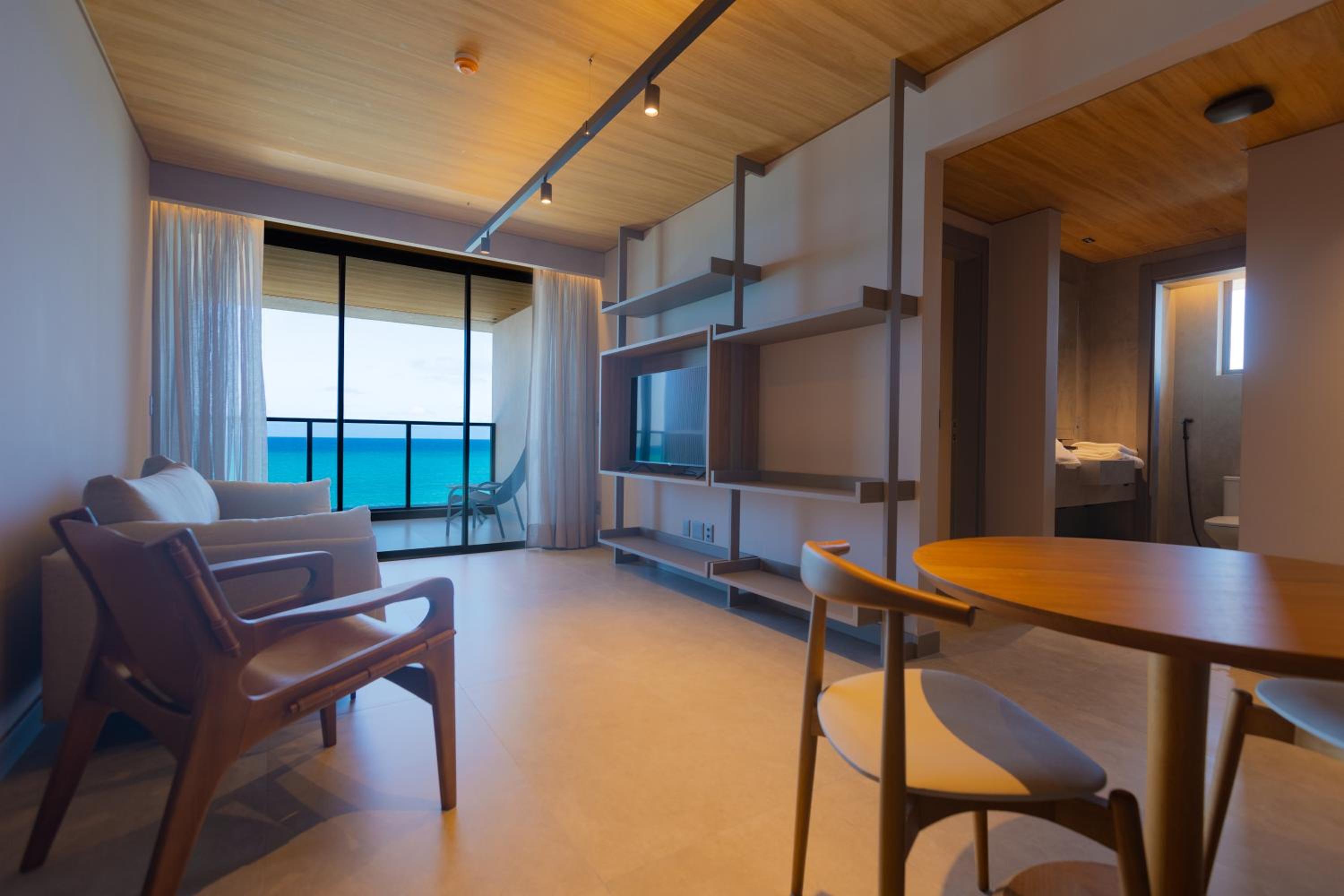 Deluxe Suite with Sea View