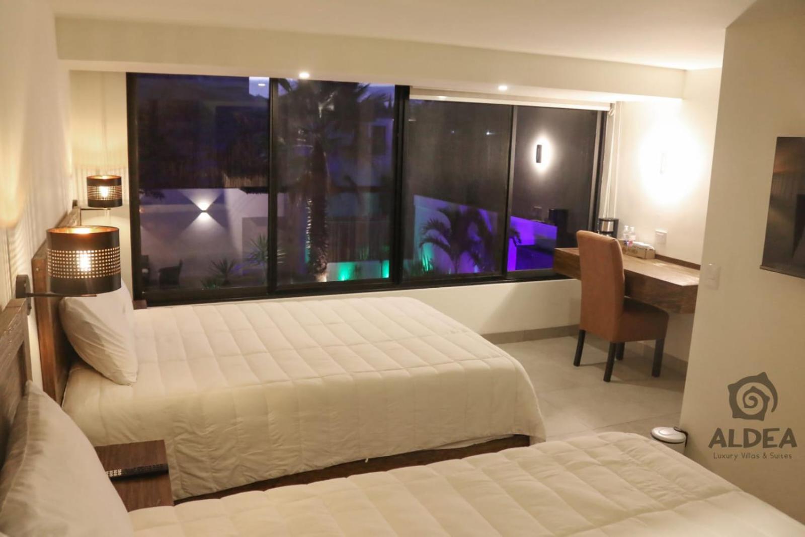 Twin Room with Pool View