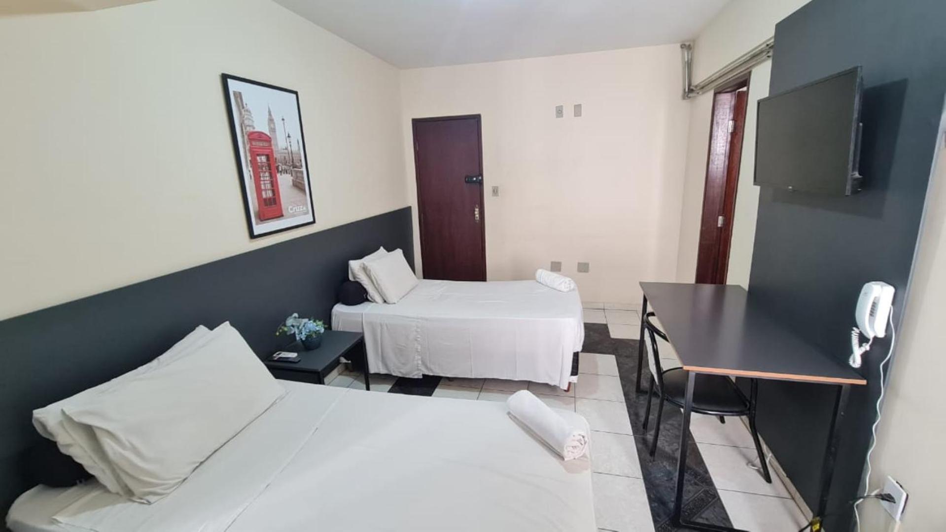 Standard Twin Room photo 3