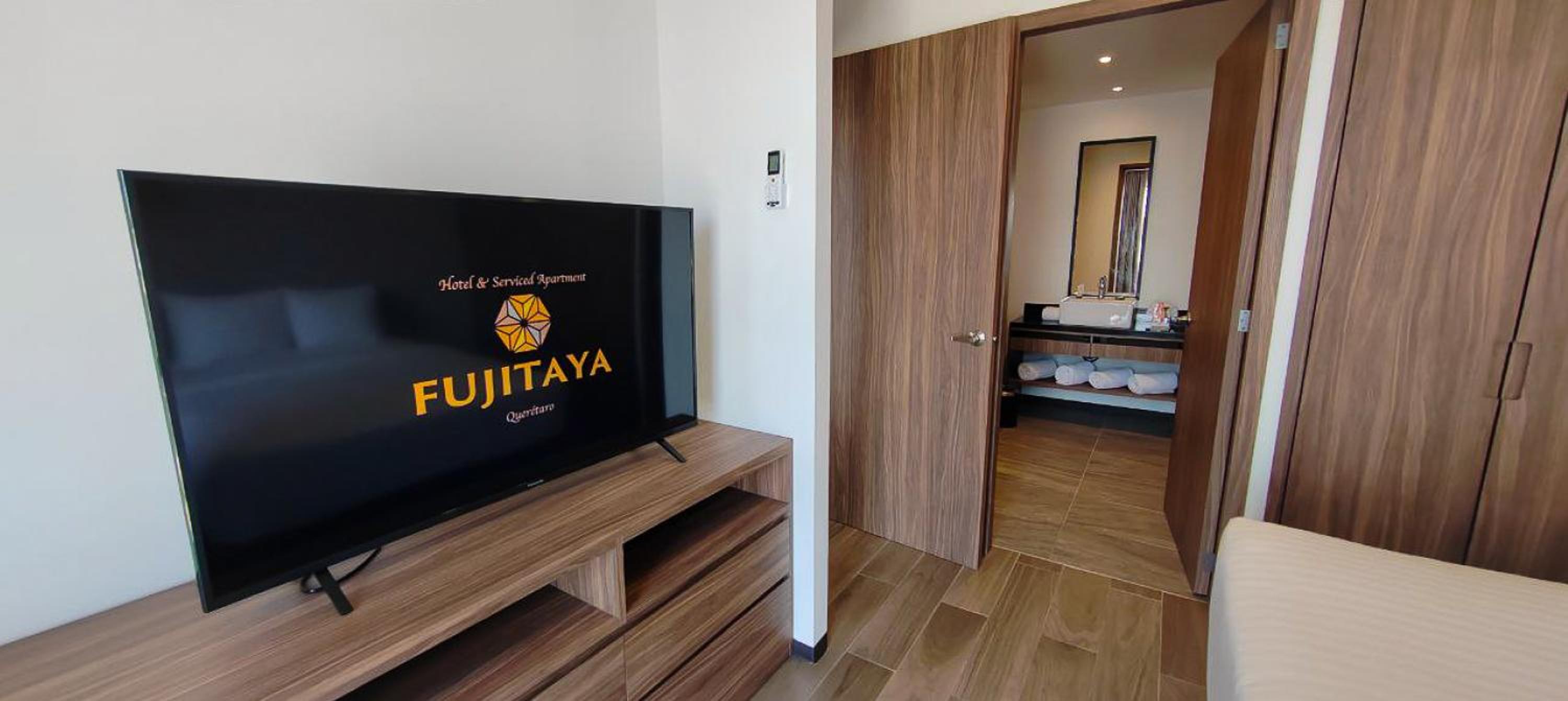Standard Double Suite - Photo 2