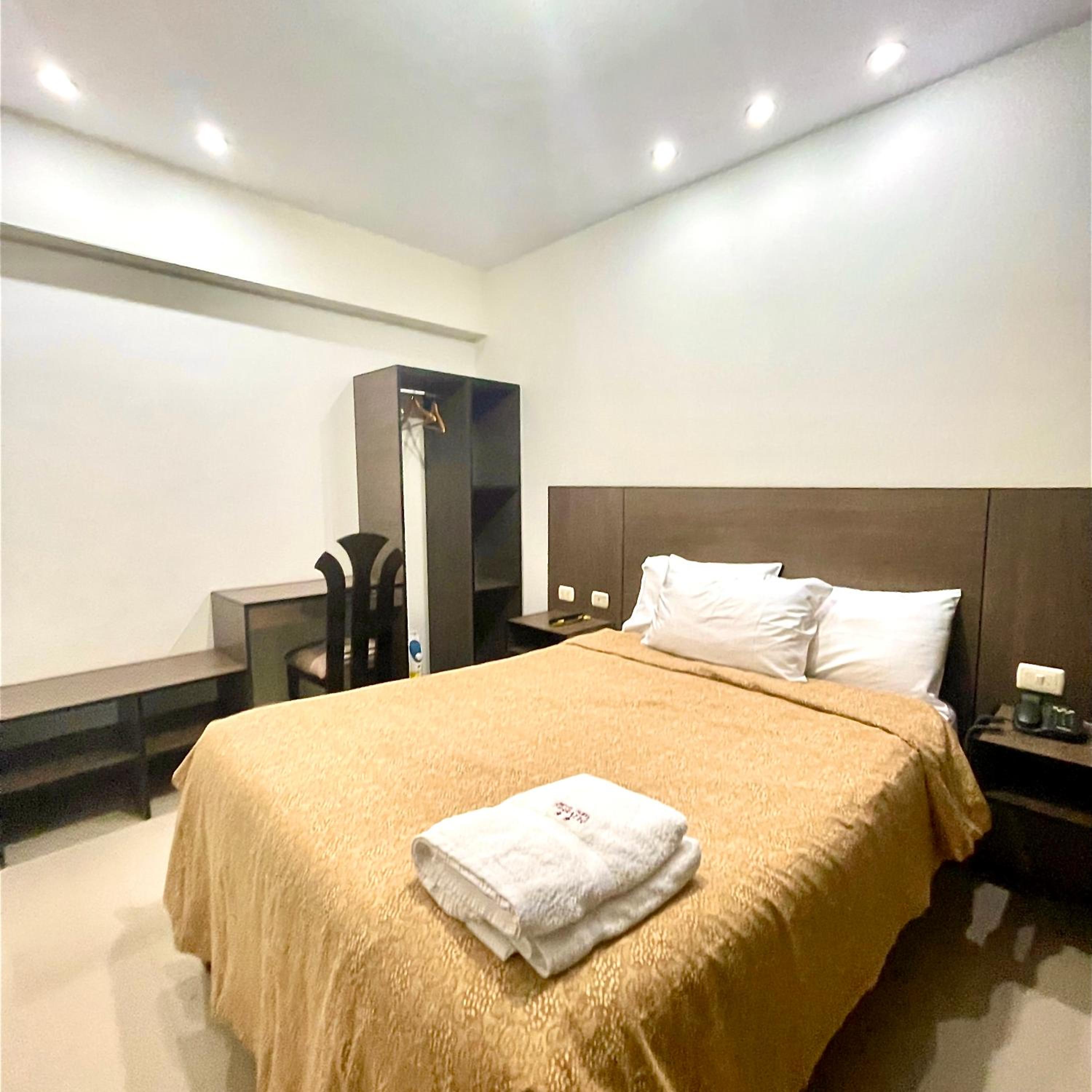 Queen Room