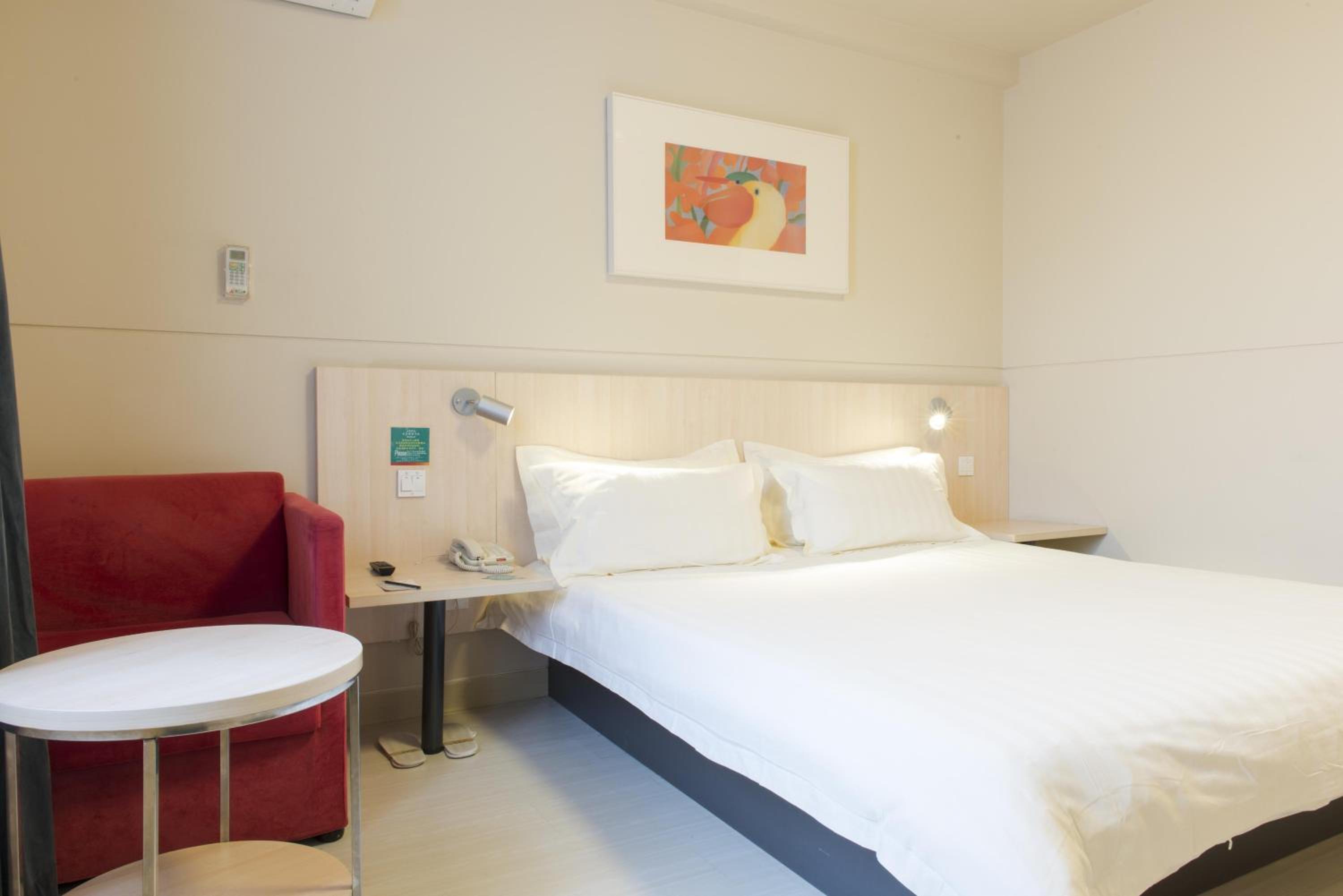 Standard Twin Room A photo 3