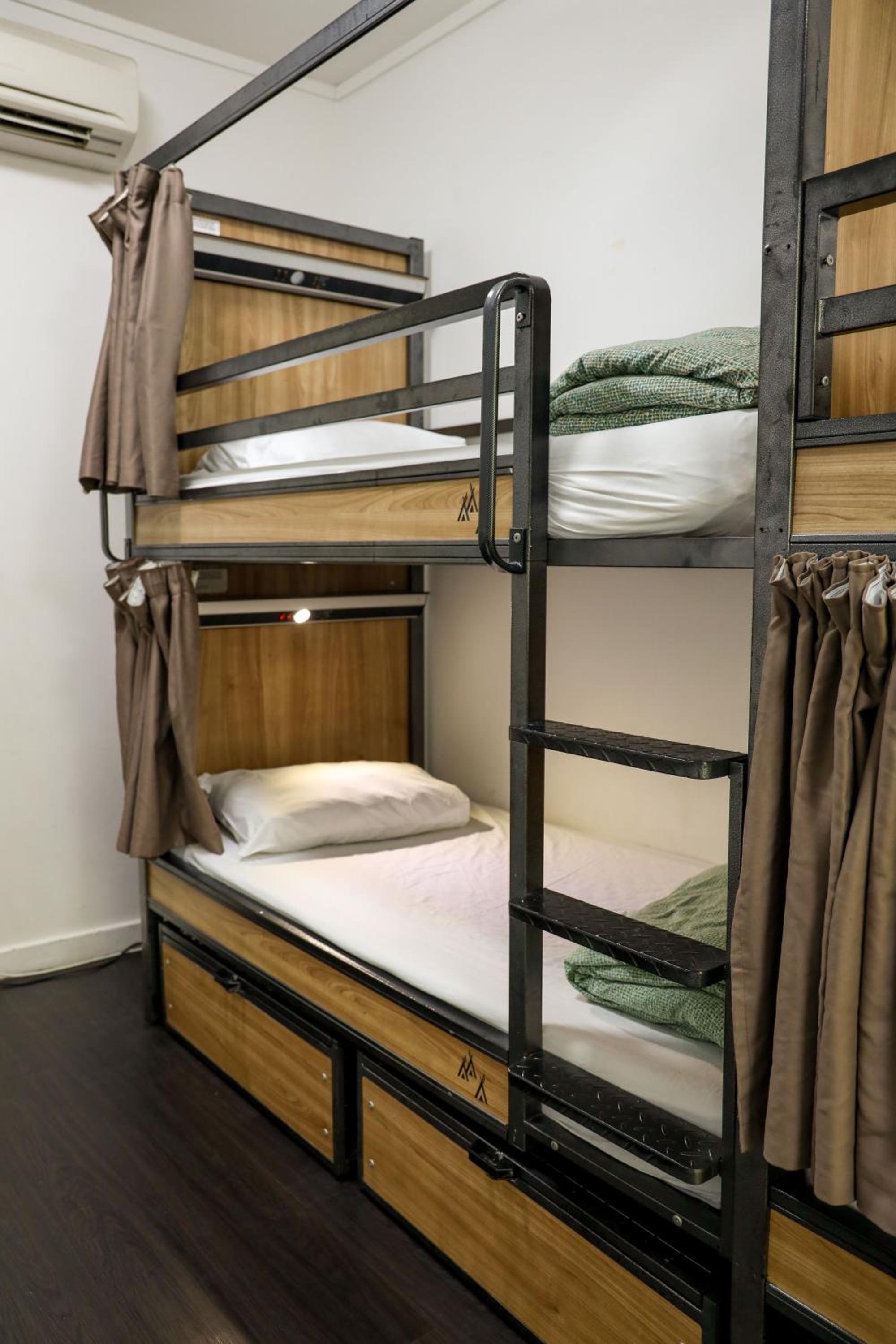 Bunk Bed in Mixed Dormitory Room photo 3
