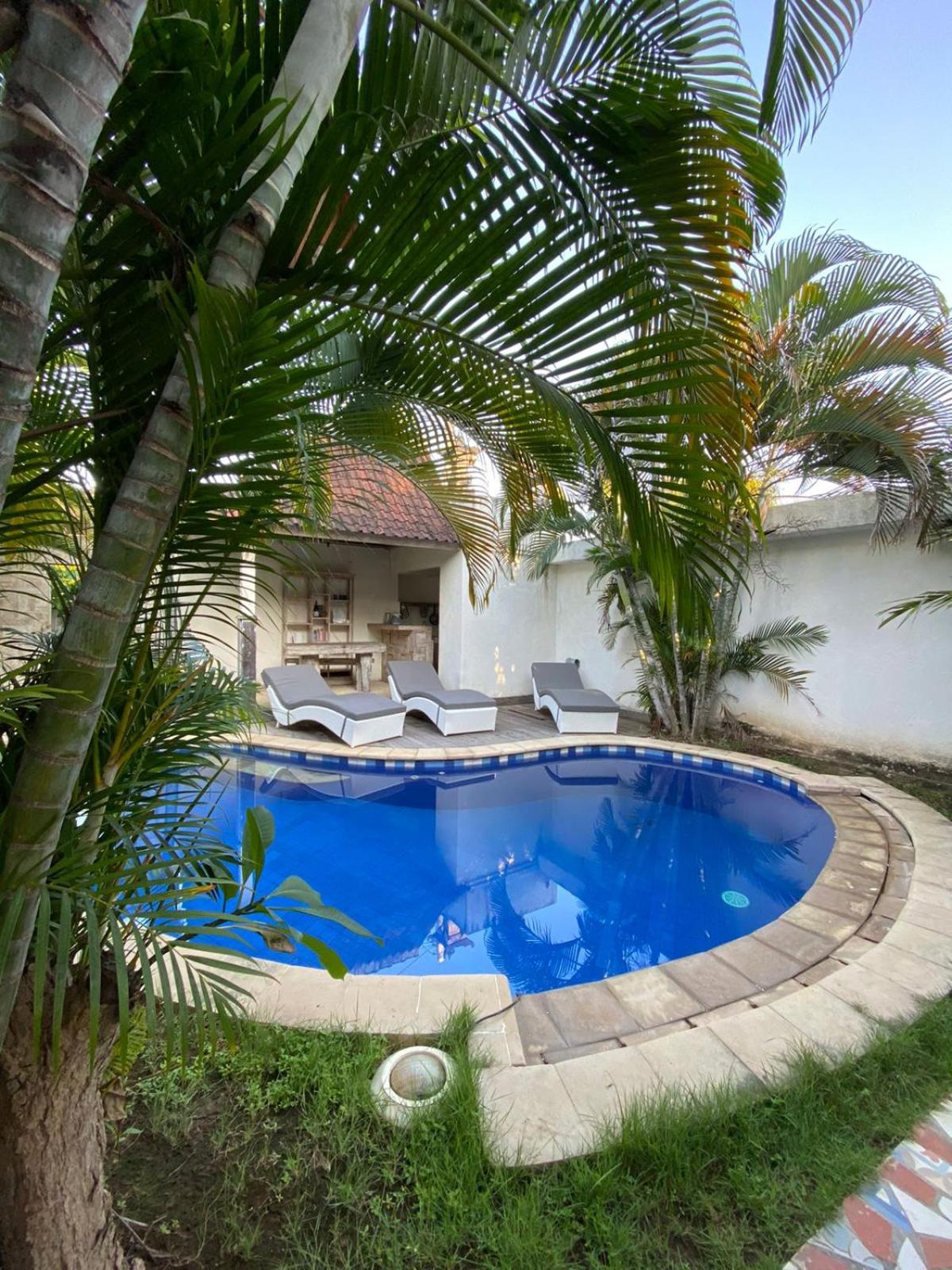 Double Room with Pool View - Photo 18