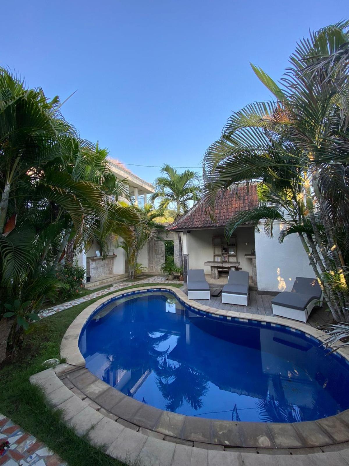 Double Room with Pool View - Photo 5