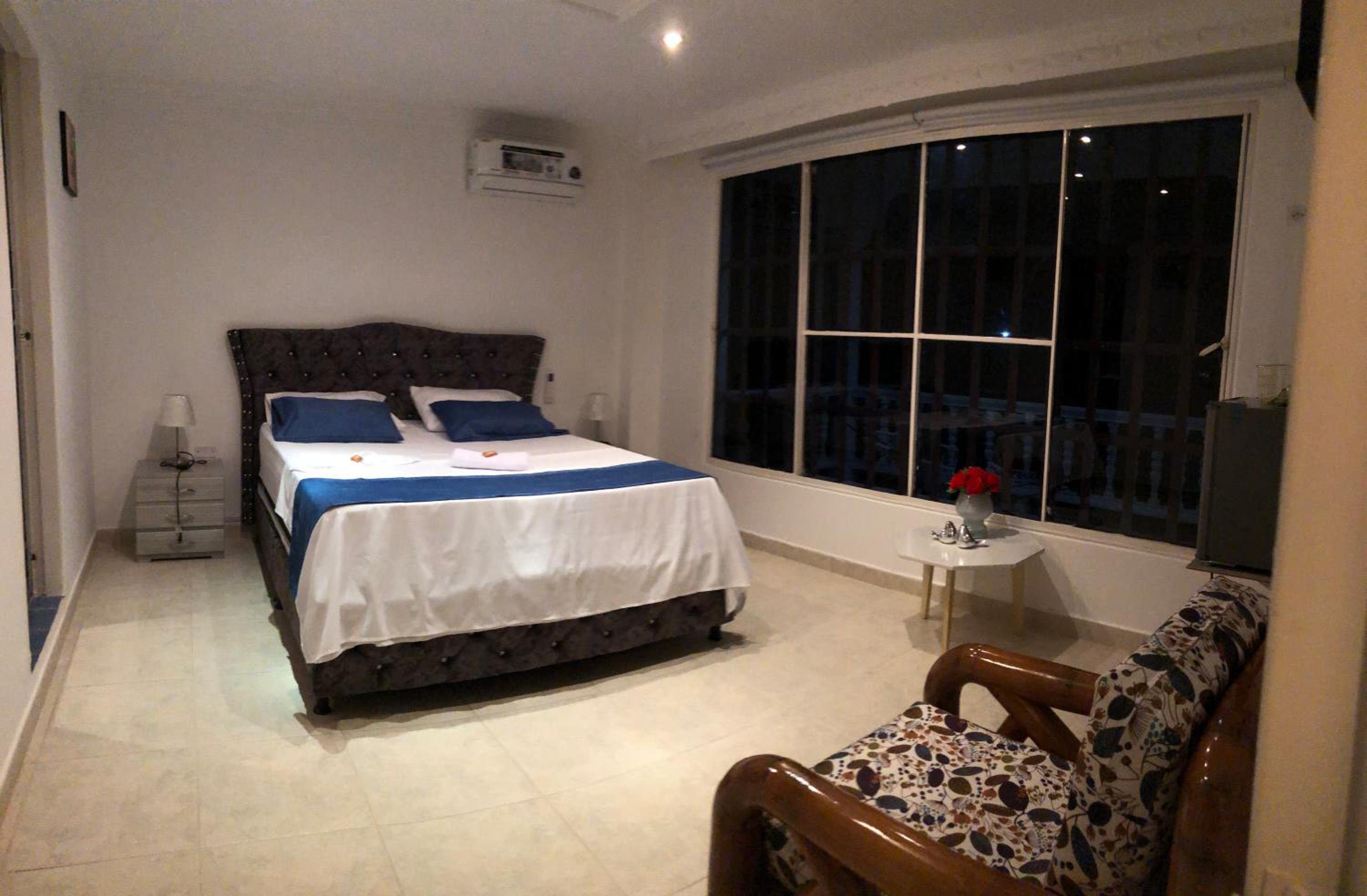 Double Room With Private Bathroom photo 1