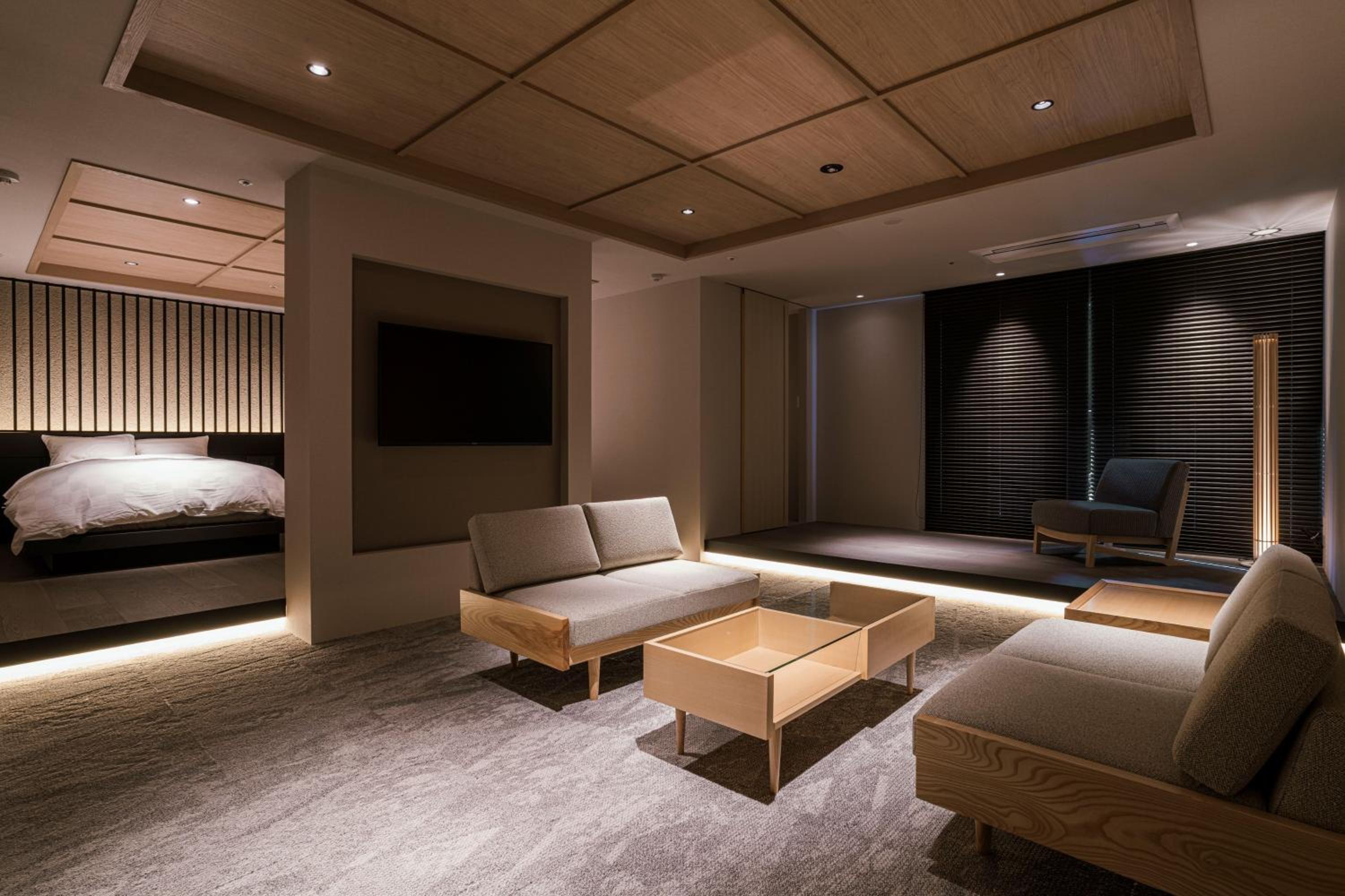 Suite Room - Kohaku - (Breakfast and Large Crab Hot Pot Dinner Included)