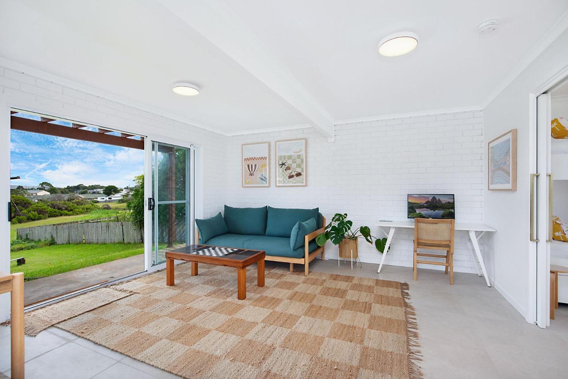 Three-Bedroom House photo 1