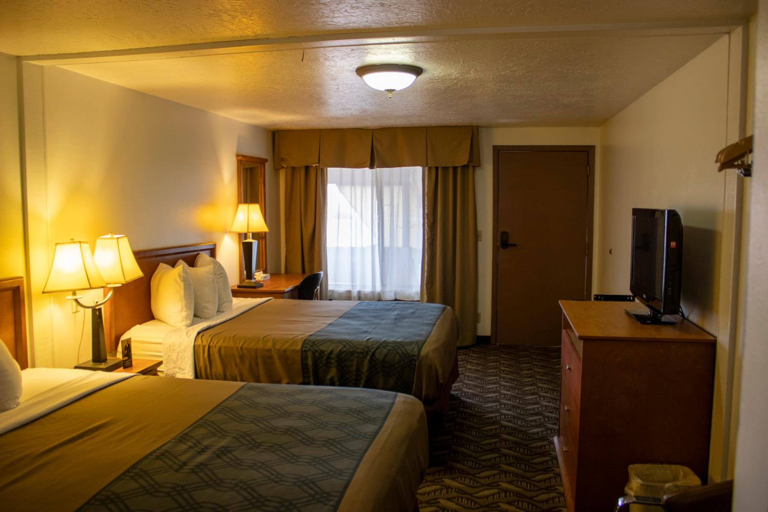 Queen Room