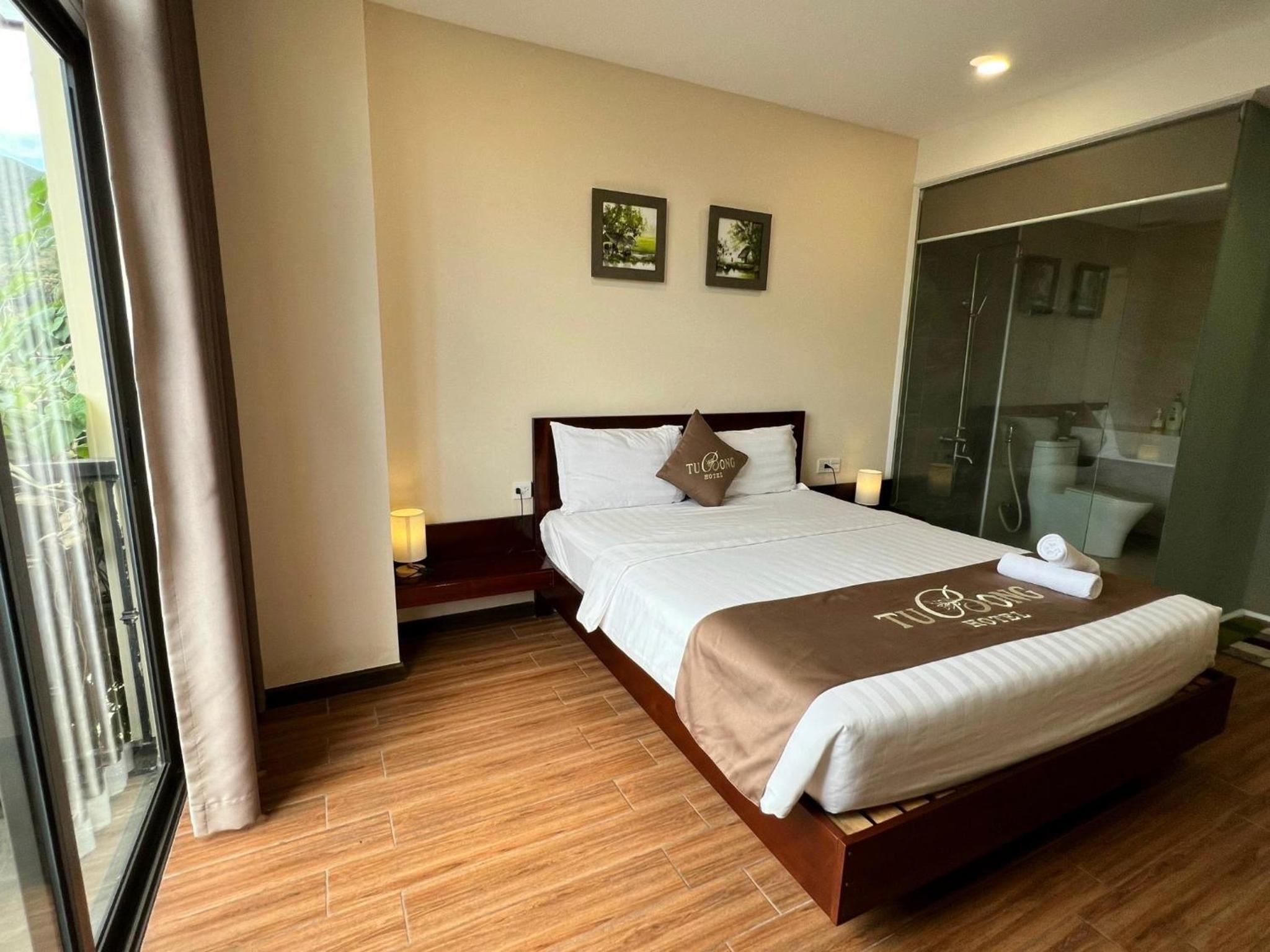 Double Room with Mountain View
